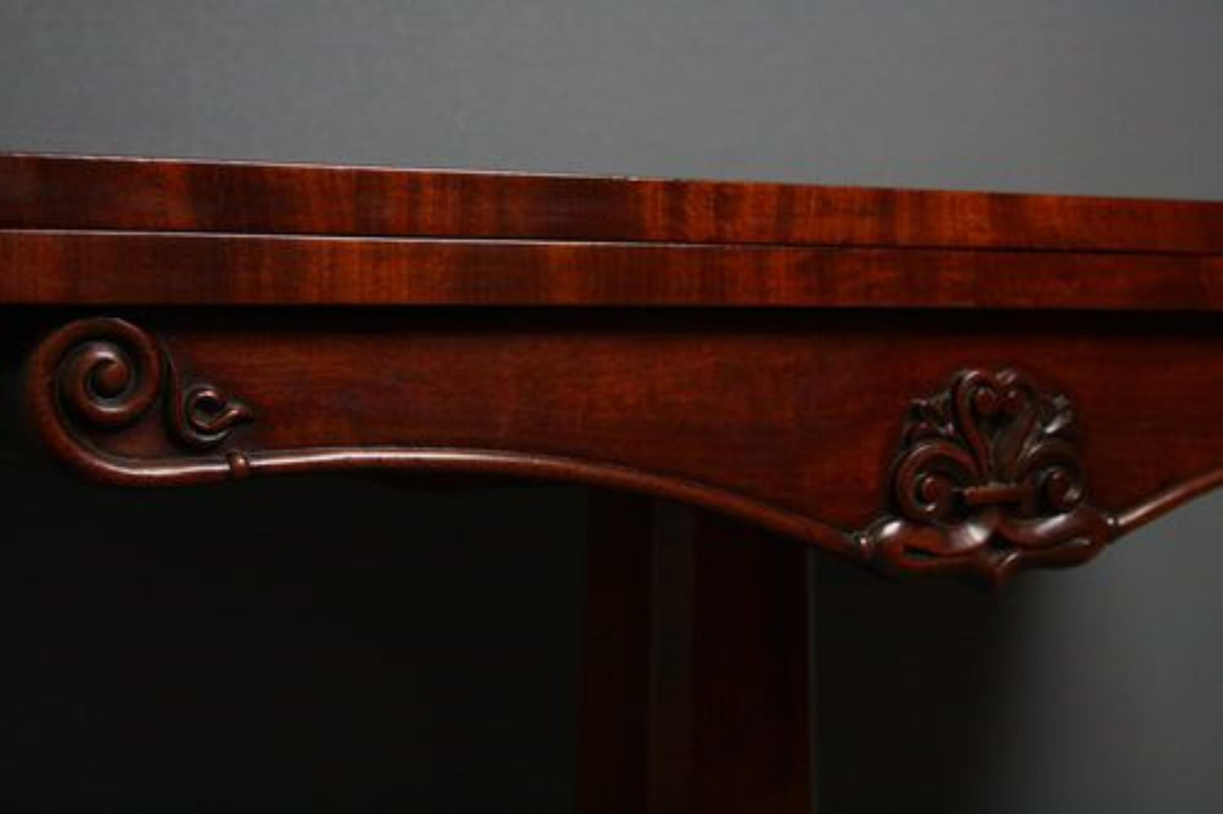 19th Century Fine William IV Mahogany Games Table For Sale