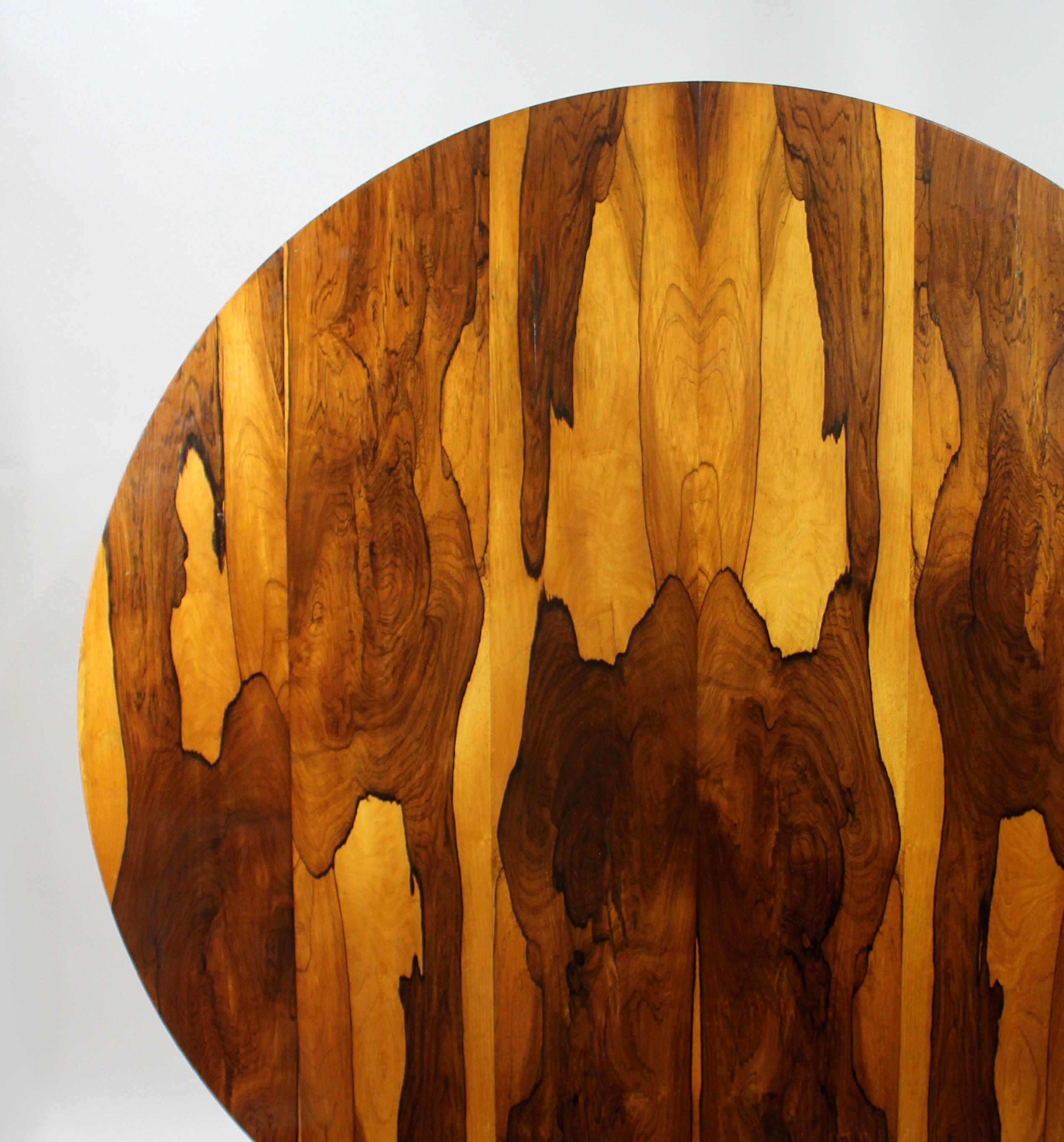 Fine William IV Sabina Wood Centre Table (c.1830) For Sale 3