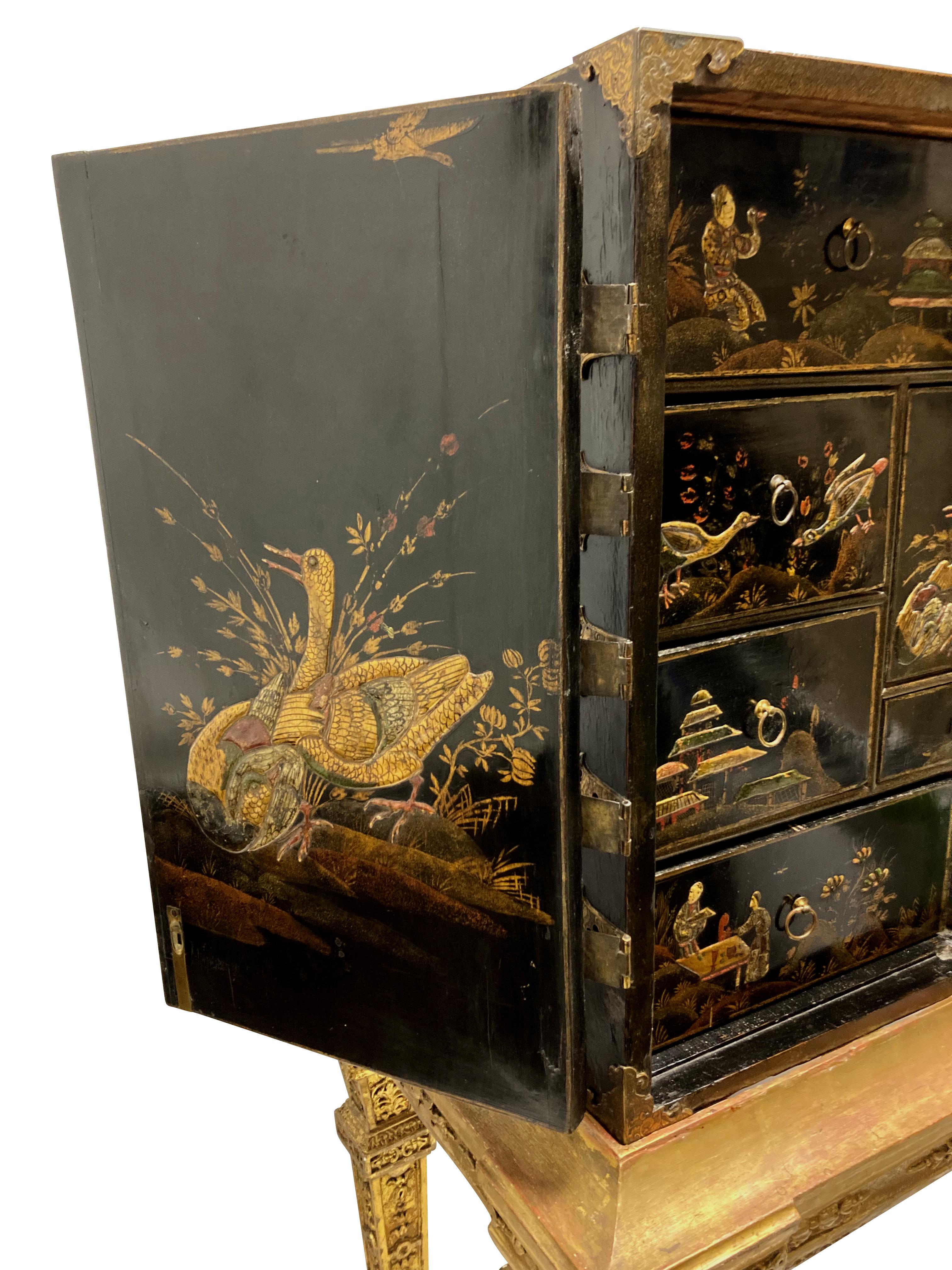 Fine William & Mary Chinoiserie Cabinet on Giltwood Stand For Sale 3