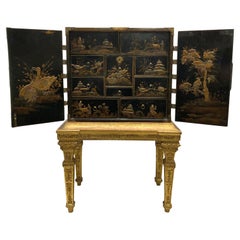 Fine William & Mary Chinoiserie Cabinet on Giltwood Stand