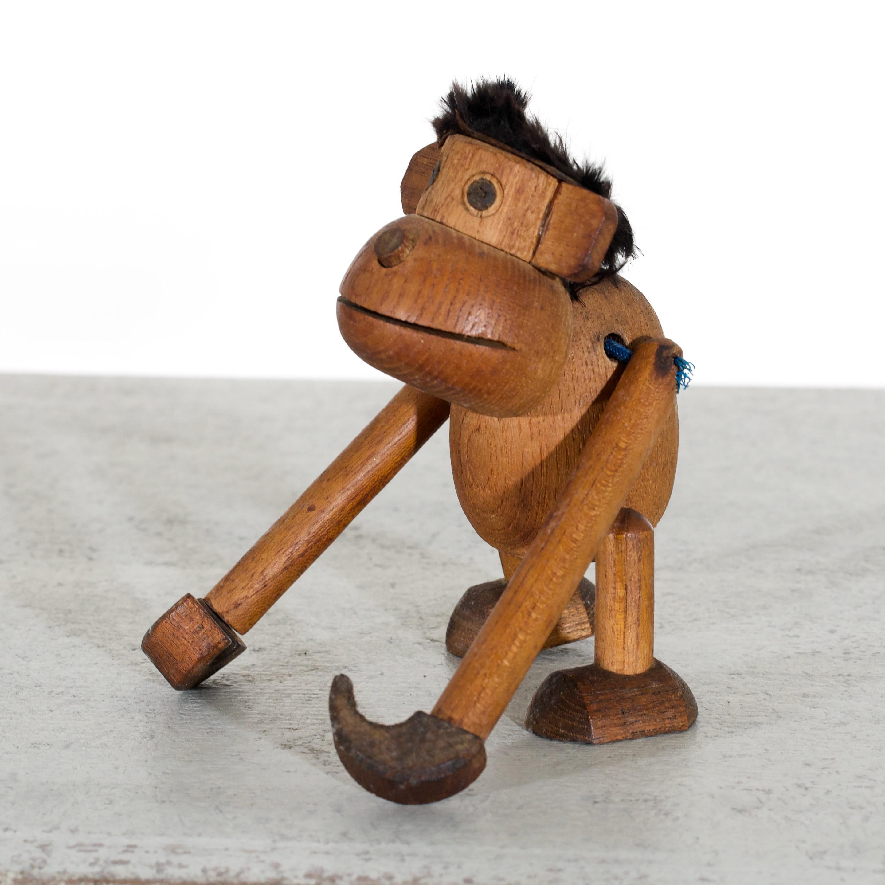 20th Century Fine Wooden Carved Monkey, 1950s For Sale
