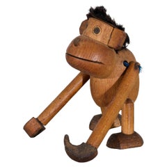 Vintage Fine Wooden Carved Monkey, 1950s