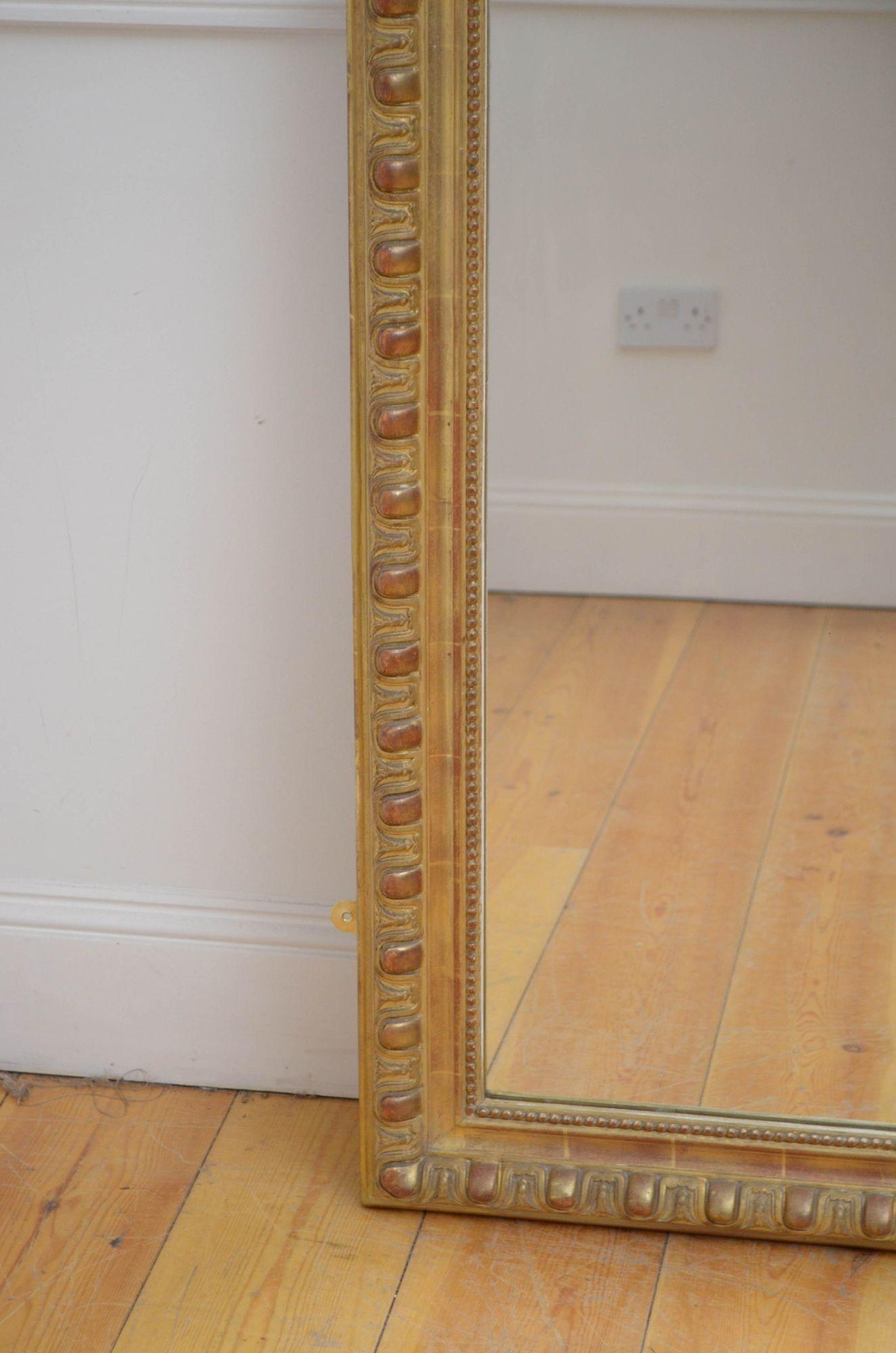 Fine 19th Century Giltwood Mirror In Good Condition For Sale In Whaley Bridge, GB