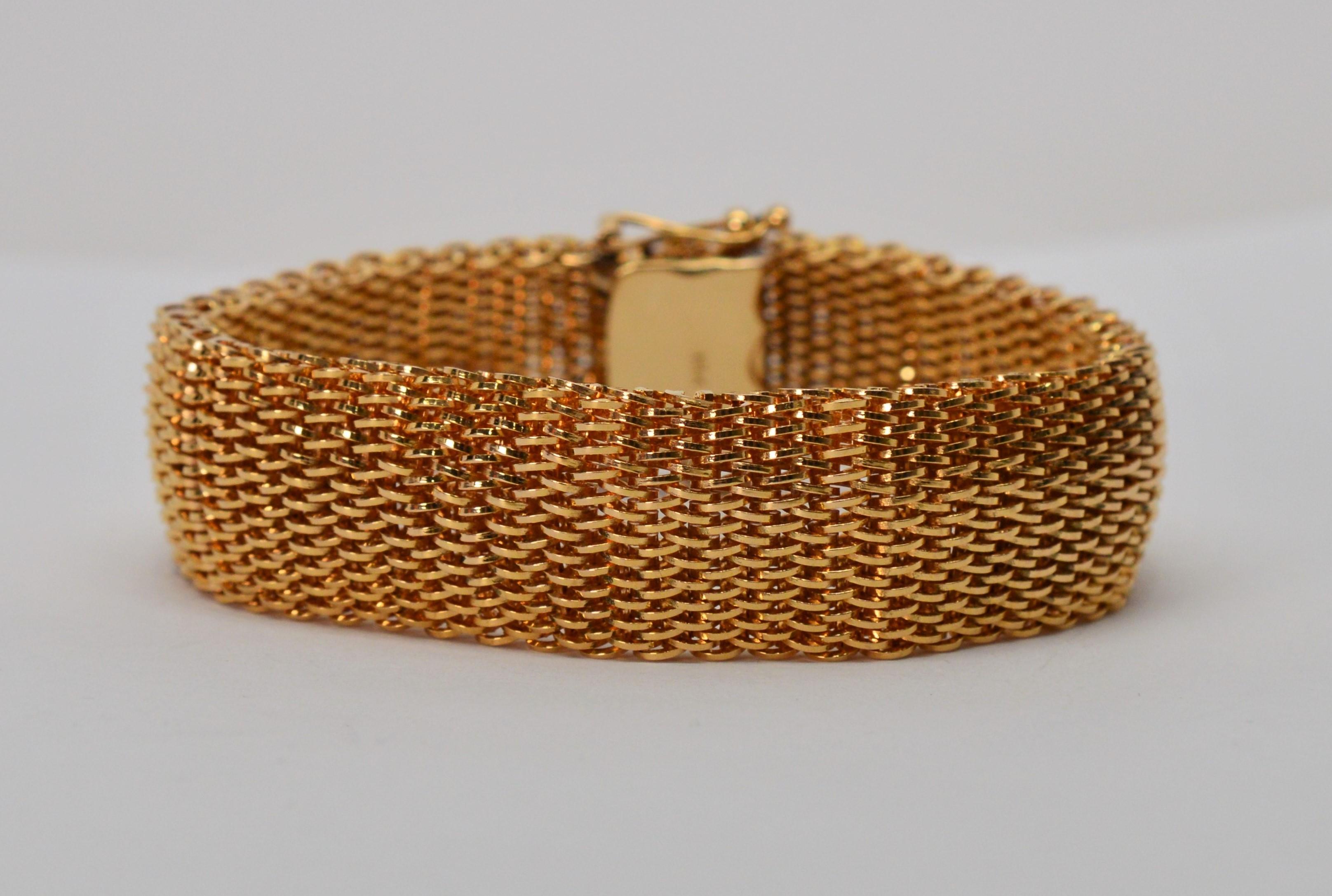 Bracelet rétro en maille d'or jaune 18 carats fin en vente 4