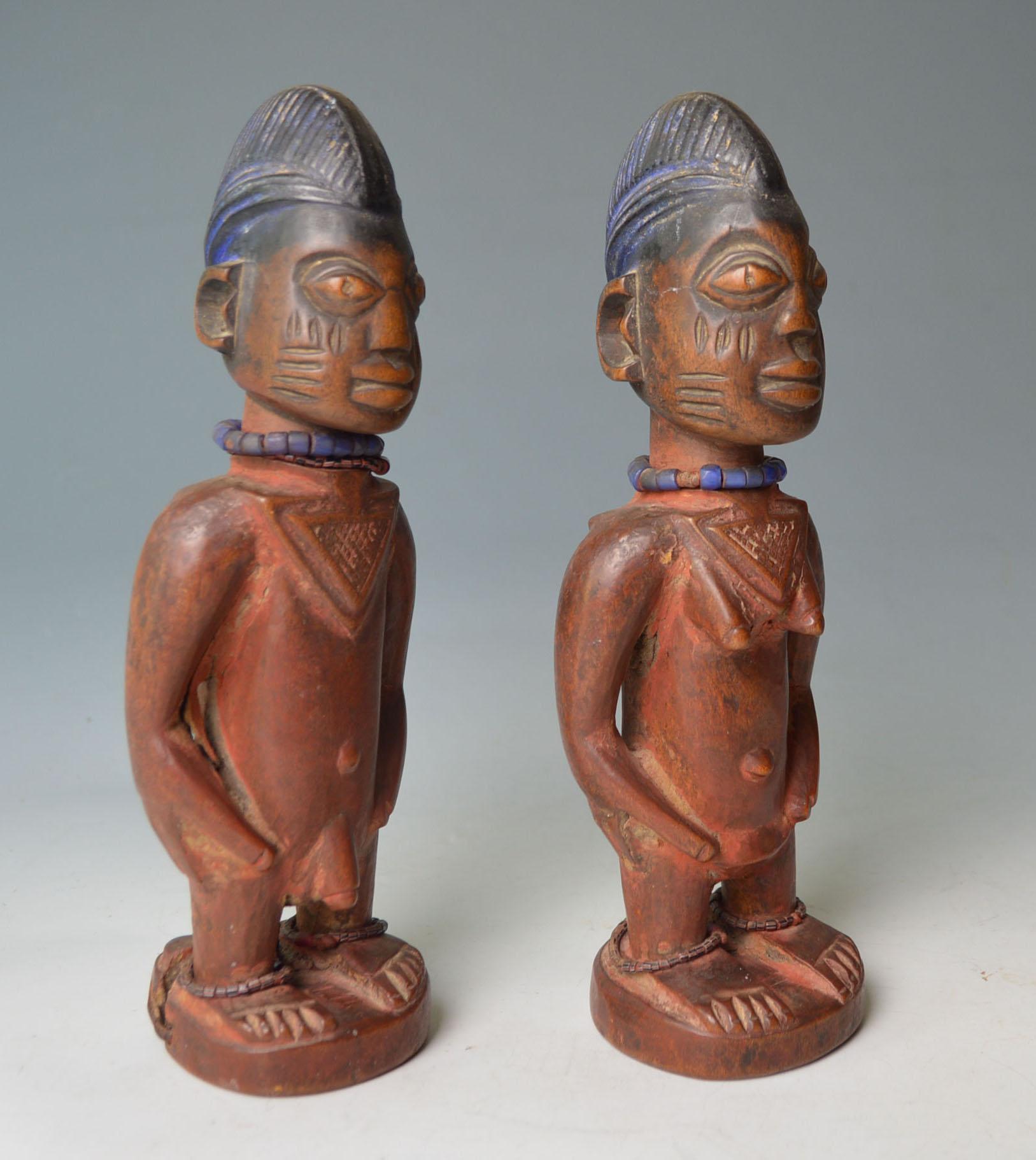 Paar Yoruba-Ibeji-Paar Abeokuta Afrikanische Stammeskunst Primitiv Afrikanisch (Nigerianisch) im Angebot