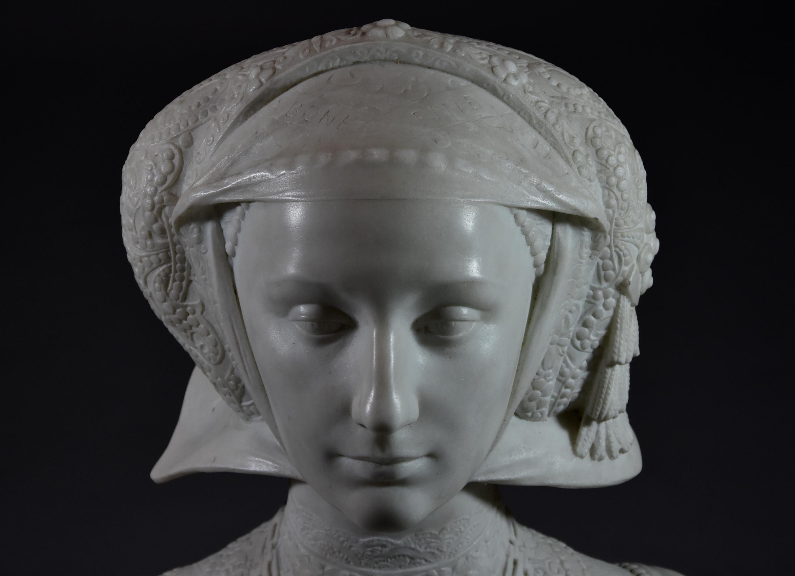 Italian Finely Carved 19th Century Lifesize Carrara Marble Figure of Anne of Cleves For Sale