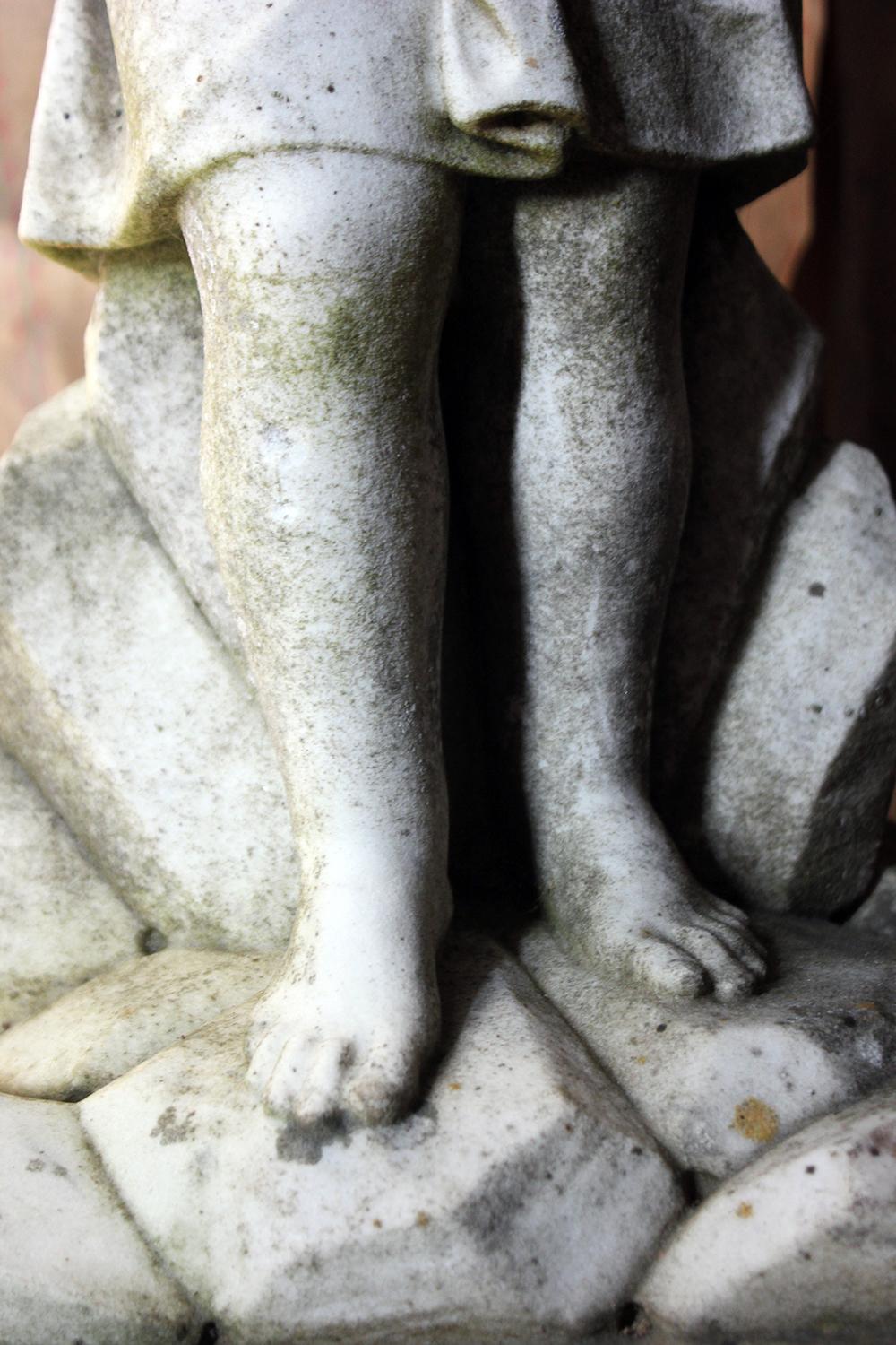 Finely Carved 19th Century White Marble Graveyard Monument of an Angel 1