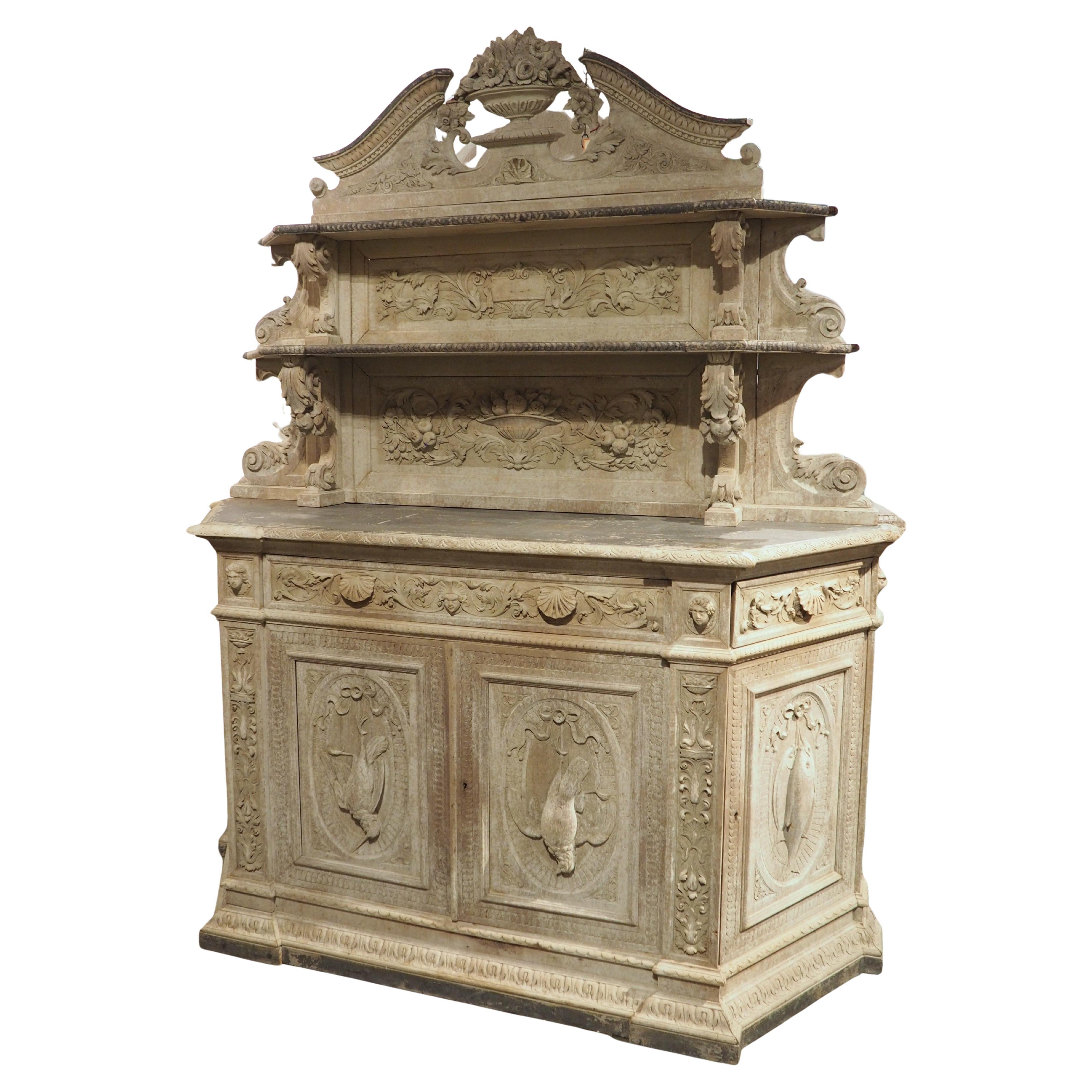 Antiguo Buffet de Caza Francés Finamente Tallado "San Huberto" , Circa 1890 en venta