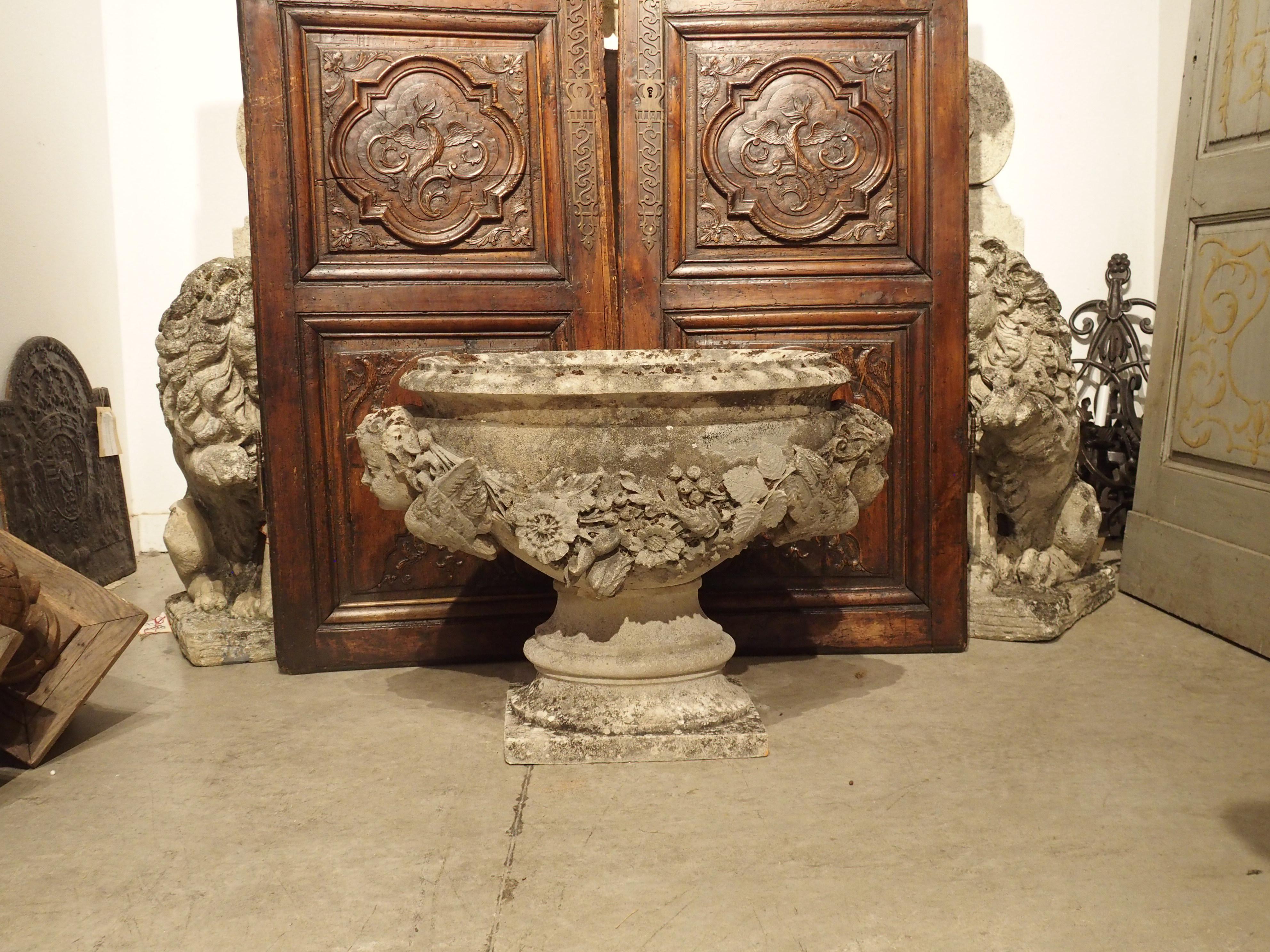Finely Carved Antique Limestone Jardiniere Planter from France, Circa 1800 2