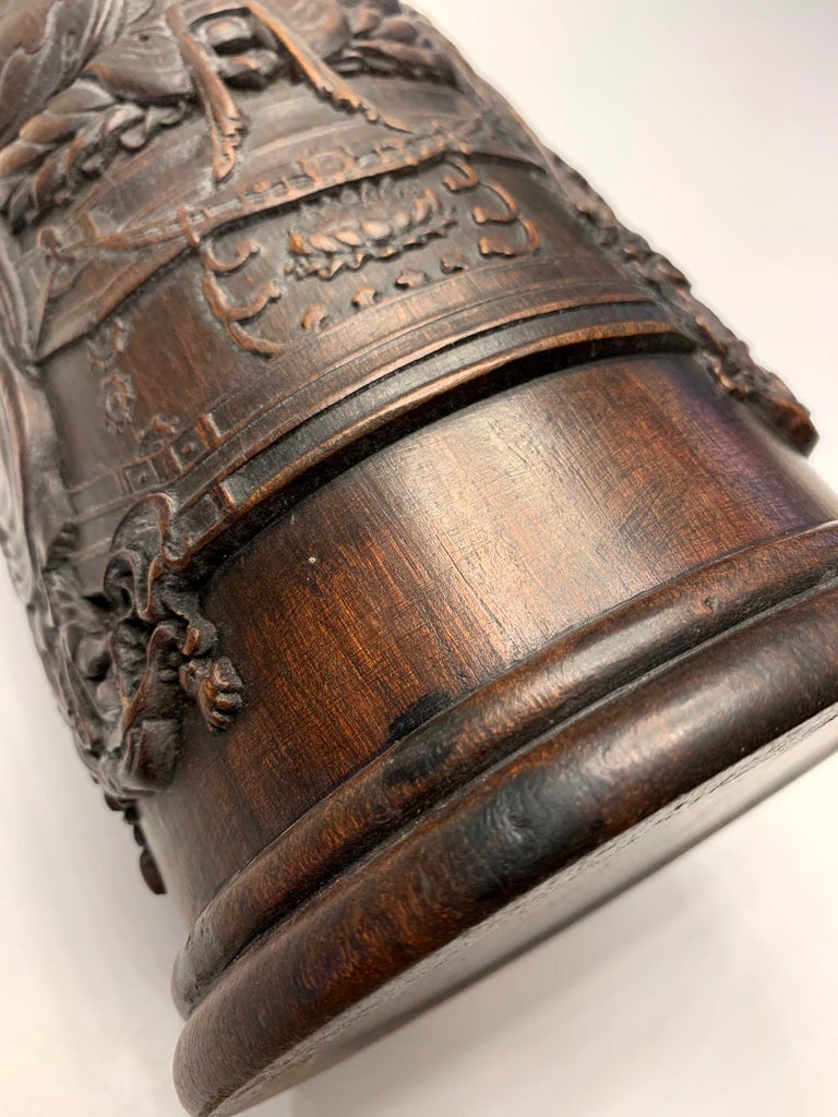 Finely Carved Chinese Brush Holder Pot For Sale at 1stDibs