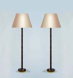 Dunkle Bergkristall-Quarz-Stehlampe von Phoenix