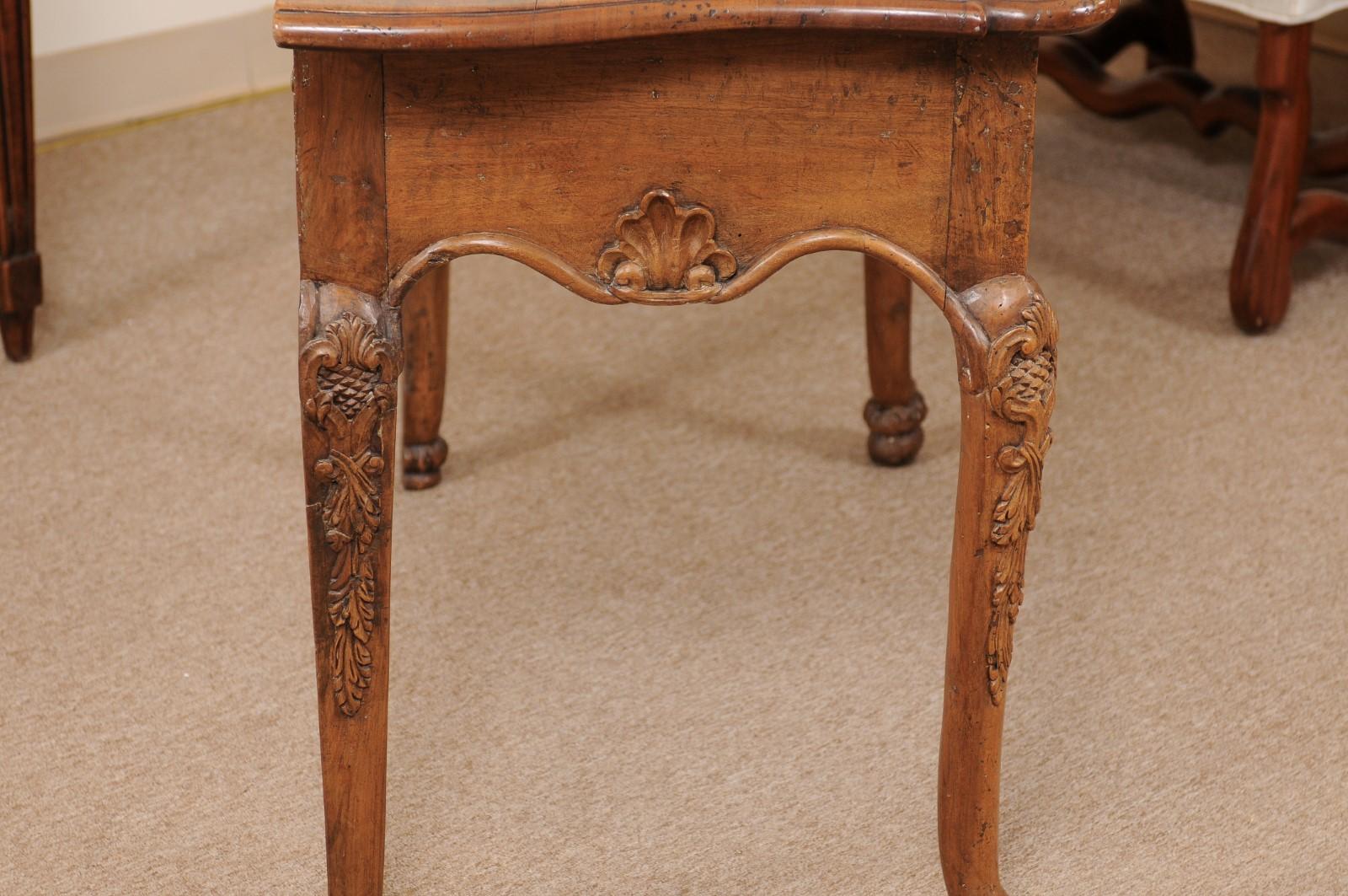 Finely Carved Early 18th Century Italian Rococo Walnut Console with Drawer 7