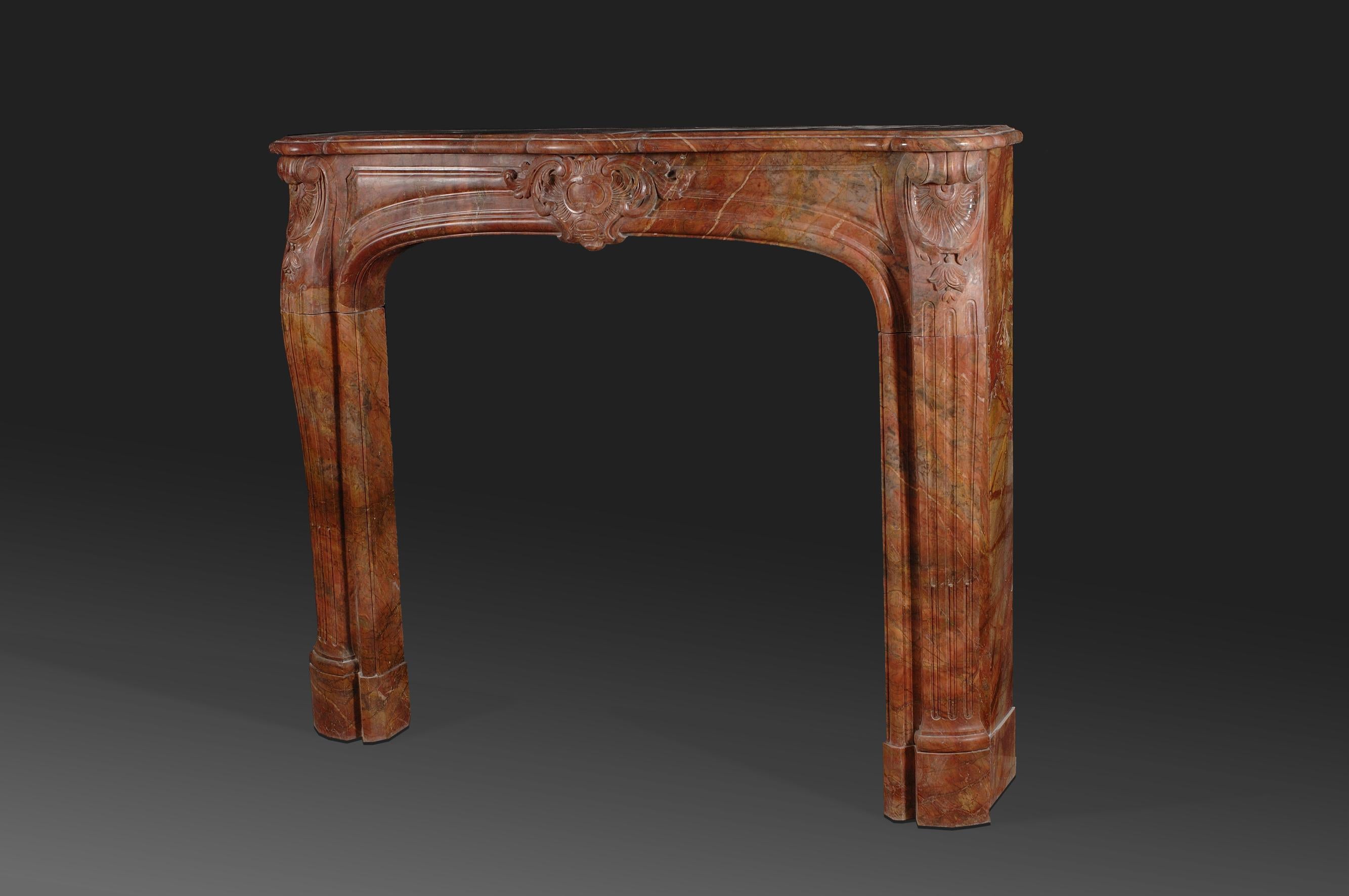 Louis XIV Finely carved Italian marble fireplace For Sale
