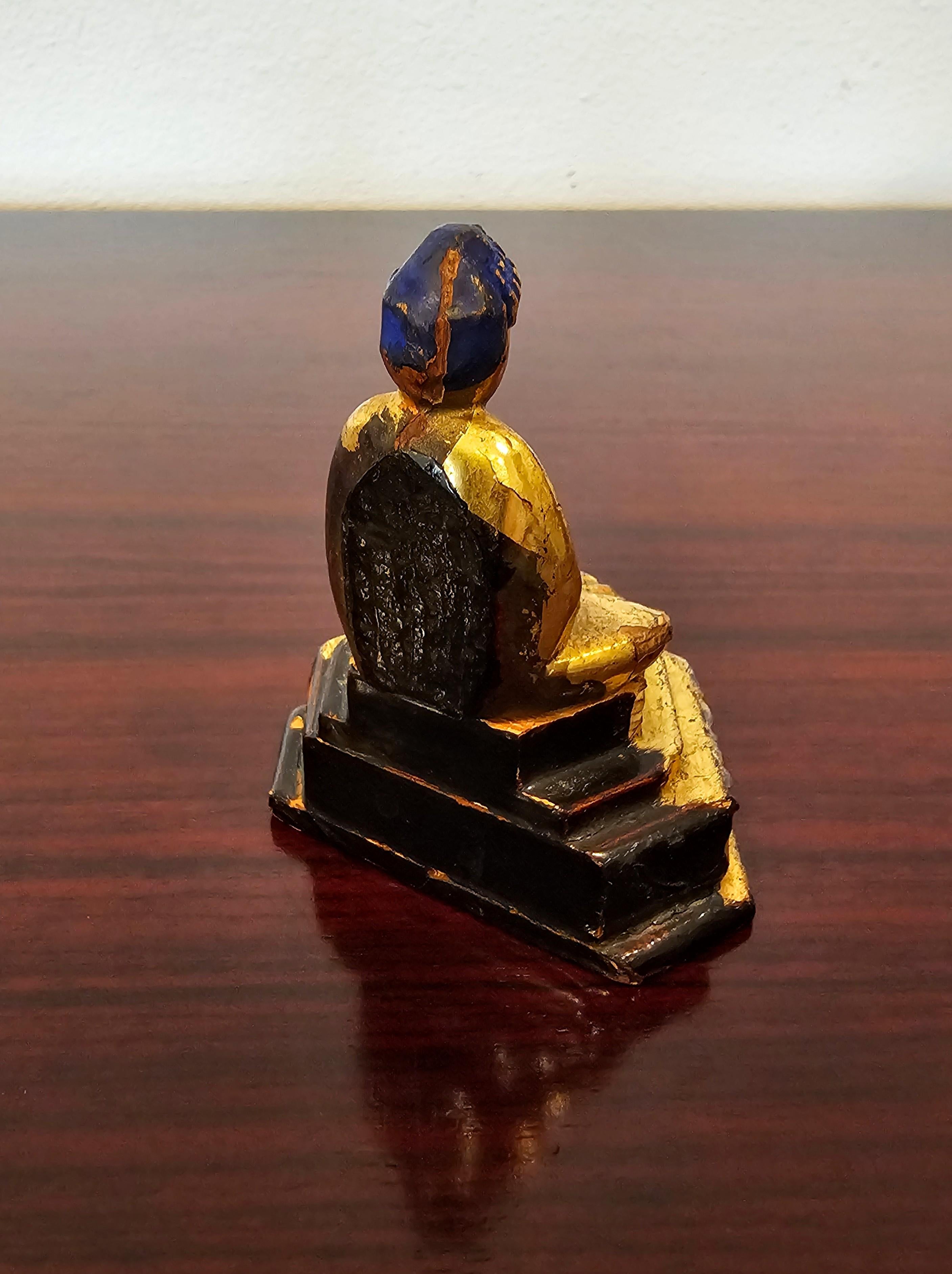 Finely Carved Small Antique Japanese Buddha Figure Lacquered Gilded Sculpture 2