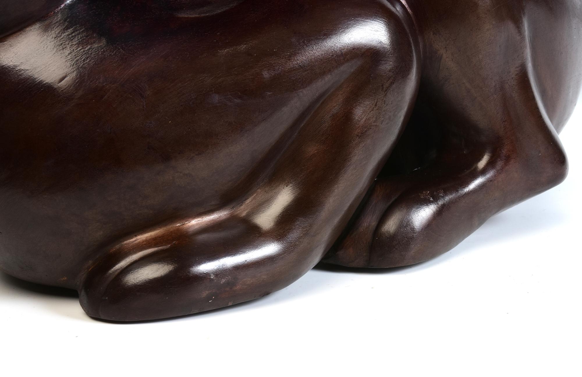 Oggetti in metallo Statua animale di coniglio birmano in bronzo finemente fusa in vendita