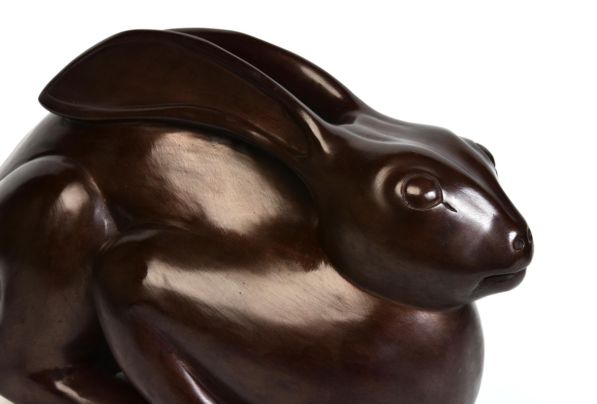 Statua animale di coniglio birmano in bronzo finemente fusa in vendita 2