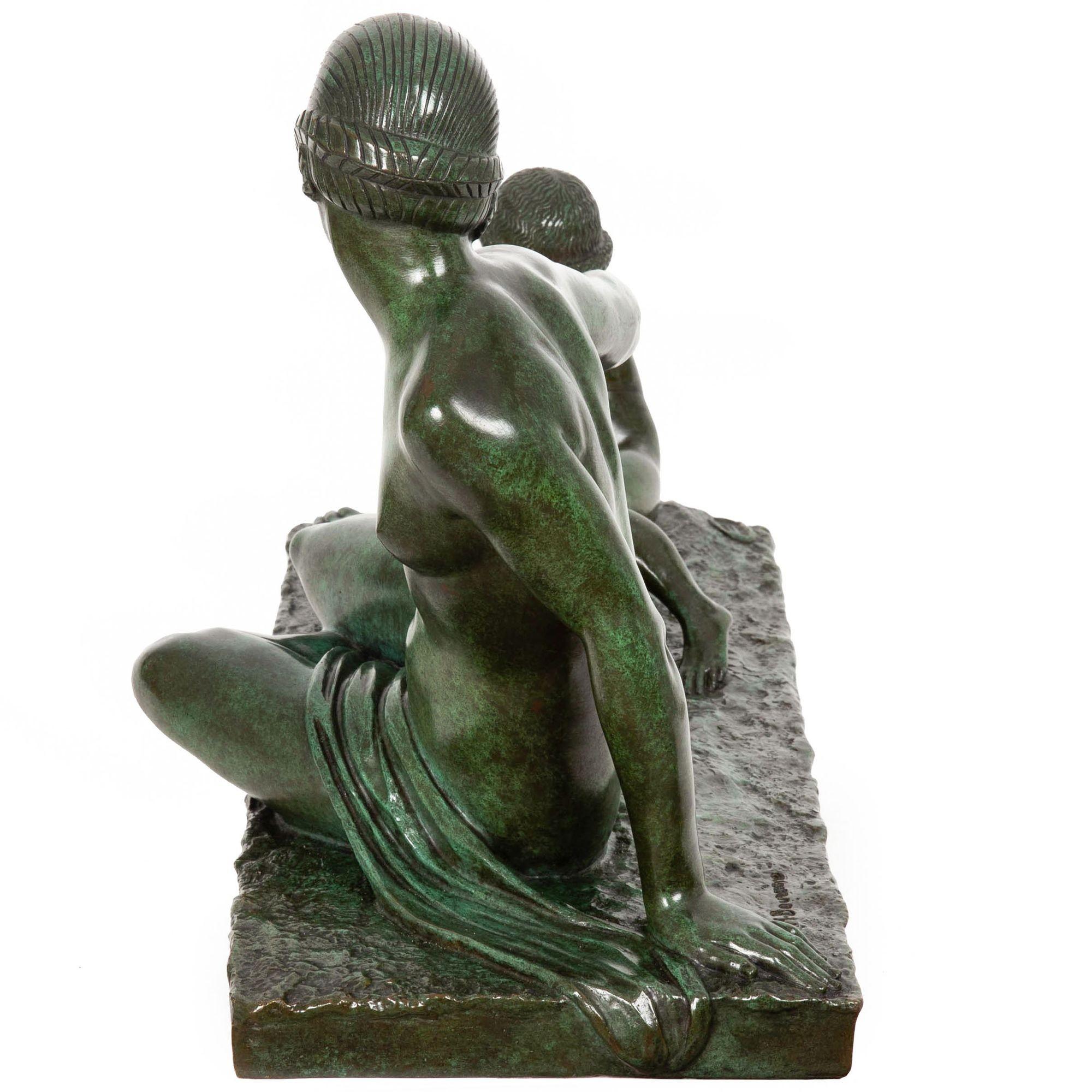 Escultura francesa Art Decó de bronce finamente fundido 