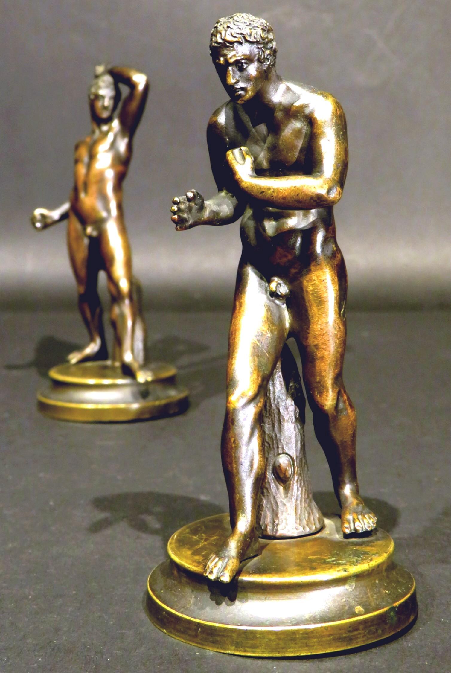 Finely Cast Pair of 19th Century Grand Tour Miniature Bronzes of The Pugilists  5