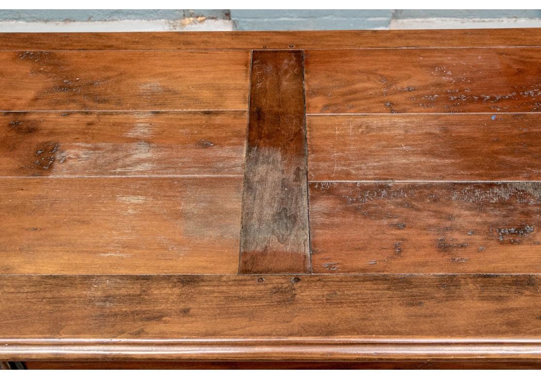 Buffet in stile rustico francese finemente lavorato in vendita 1