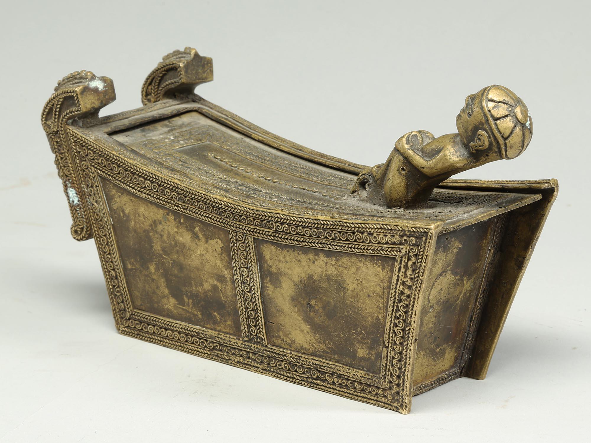Indonesian Finely Crafted Small Batak Bronze Box with Full Figure and Singas, Indonesia