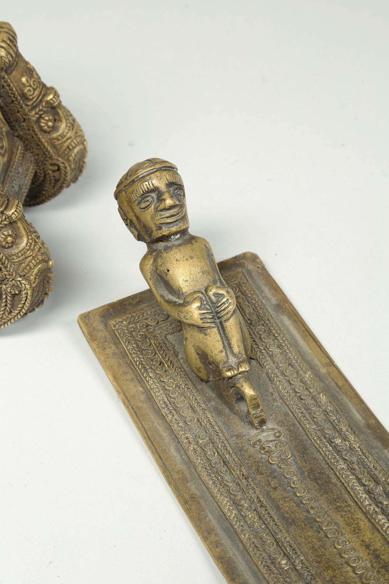 Hand-Crafted Finely Crafted Small Batak Bronze Box with Full Figure and Singas, Indonesia