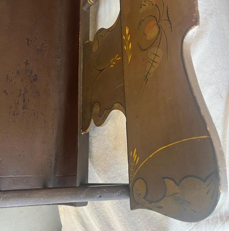 Dipinto Panca da salotto del XIX secolo finemente decorata e dipinta proveniente dalla Pennsylvania in vendita