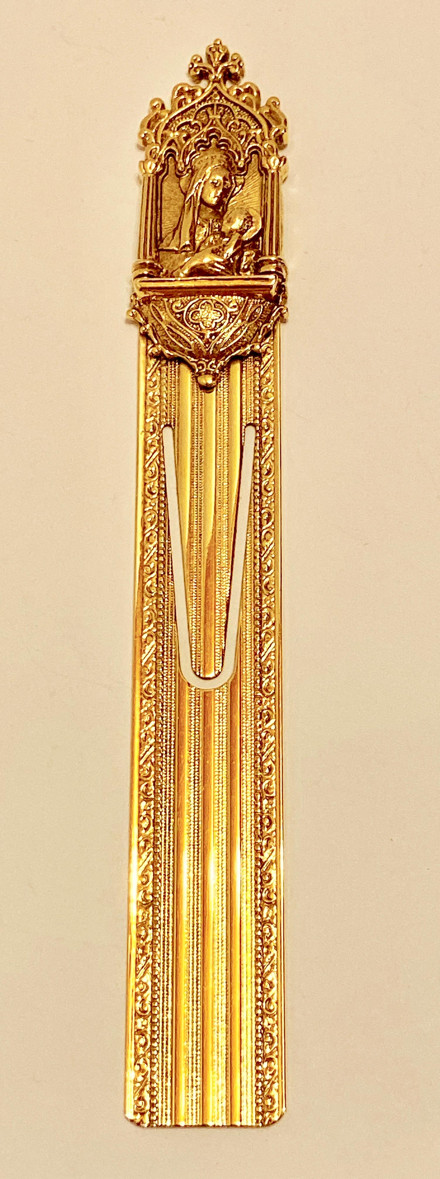 Finely Detailed Polished Gilded Gold Vermeil Hardware Vatican Book Mark In Good Condition In New York, NY