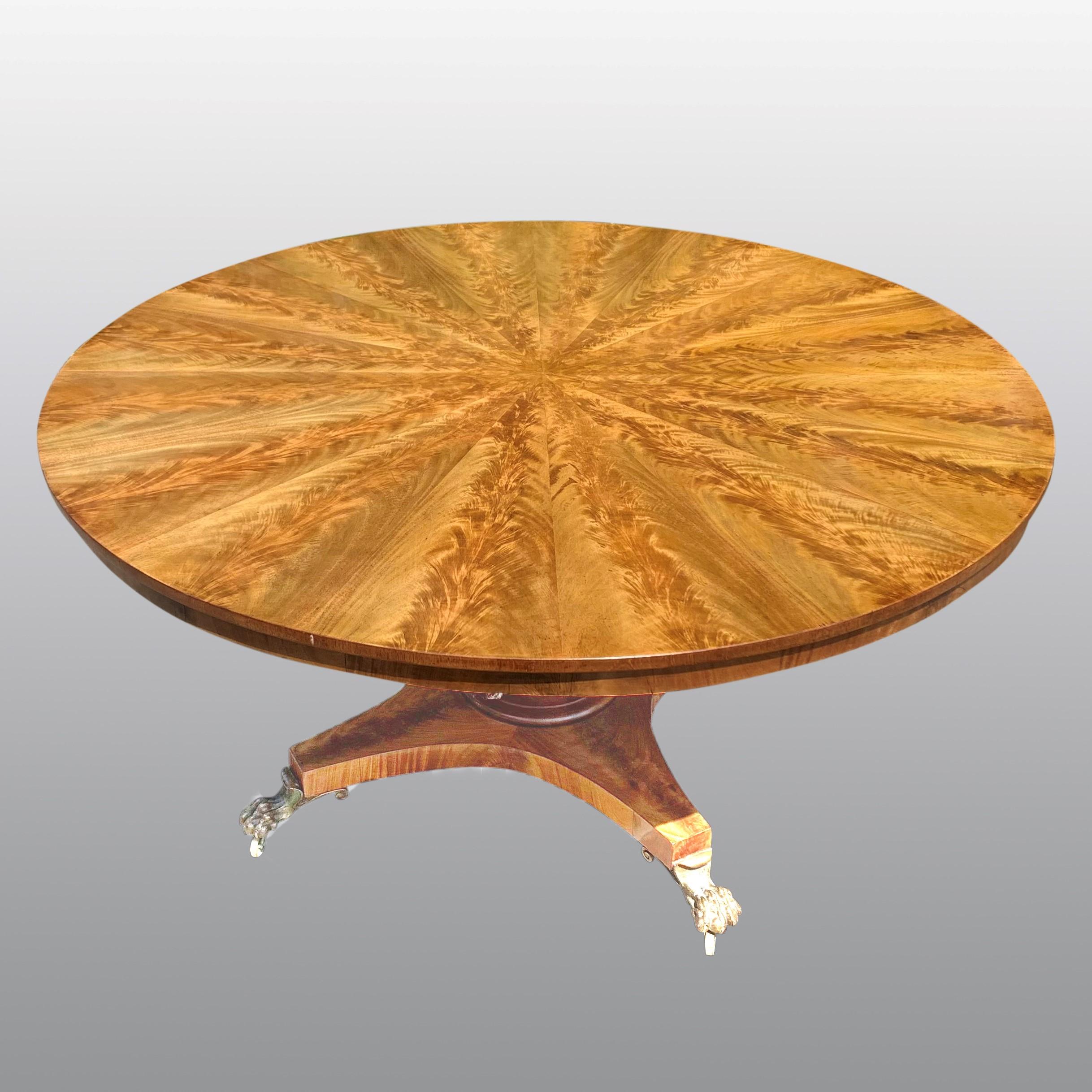 Regency Finely Figured Mahogany Segmented Top Centre Table For Sale