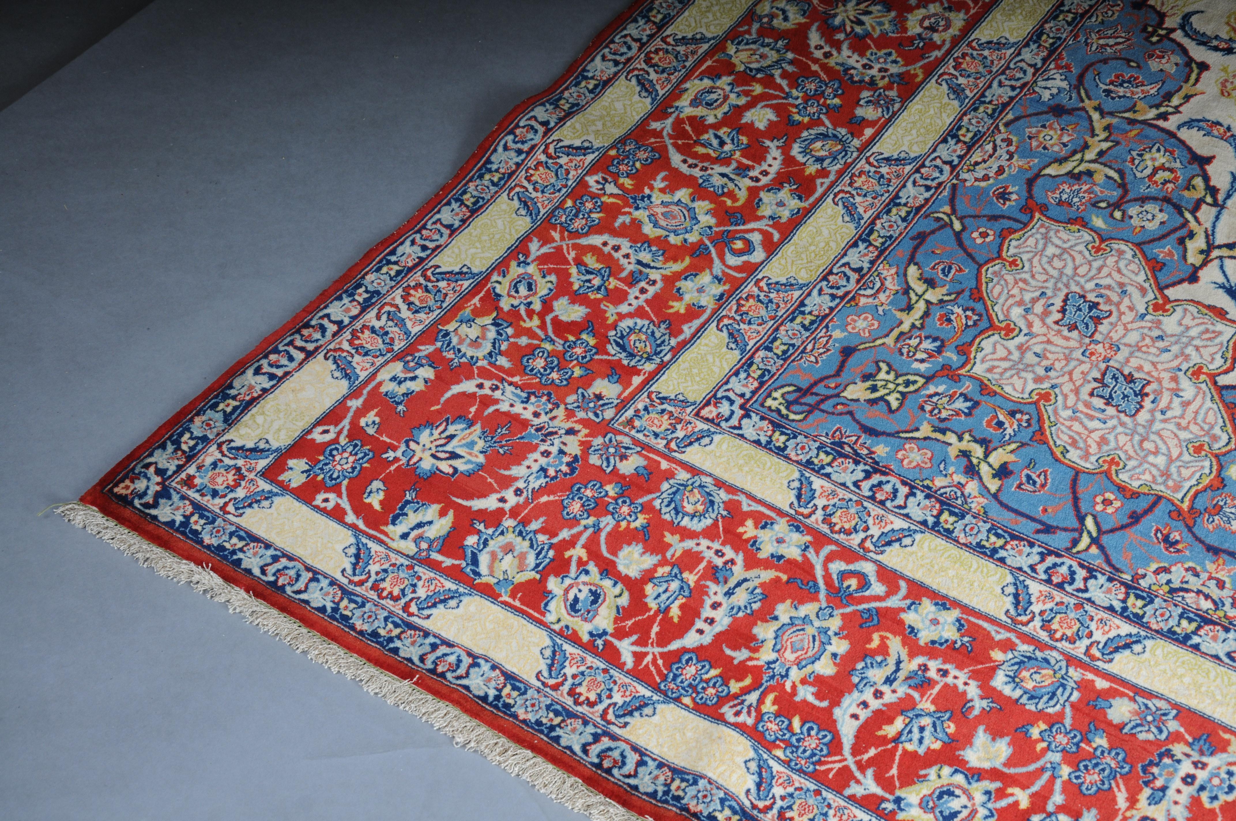 Fein geknüpfter luxuriöser Isfahan-Seidenteppich mit Seide. im Angebot 9