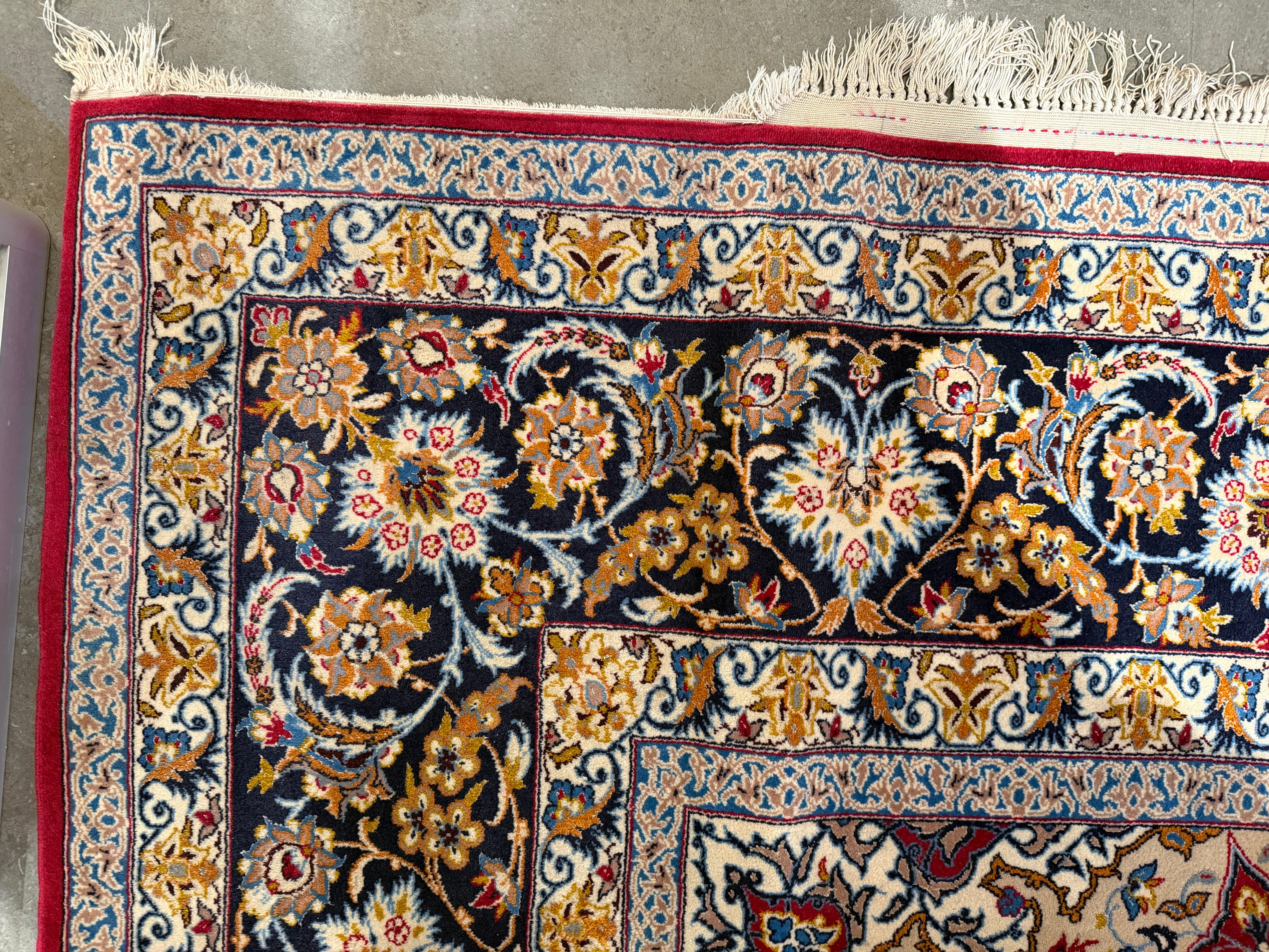 Finely Knotted Persian Isfahan Carpet with Rich Floral Medallion Design For Sale 1
