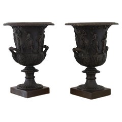 Finely Modelled Pair of 19th Century Grand Tour Bronze Urns