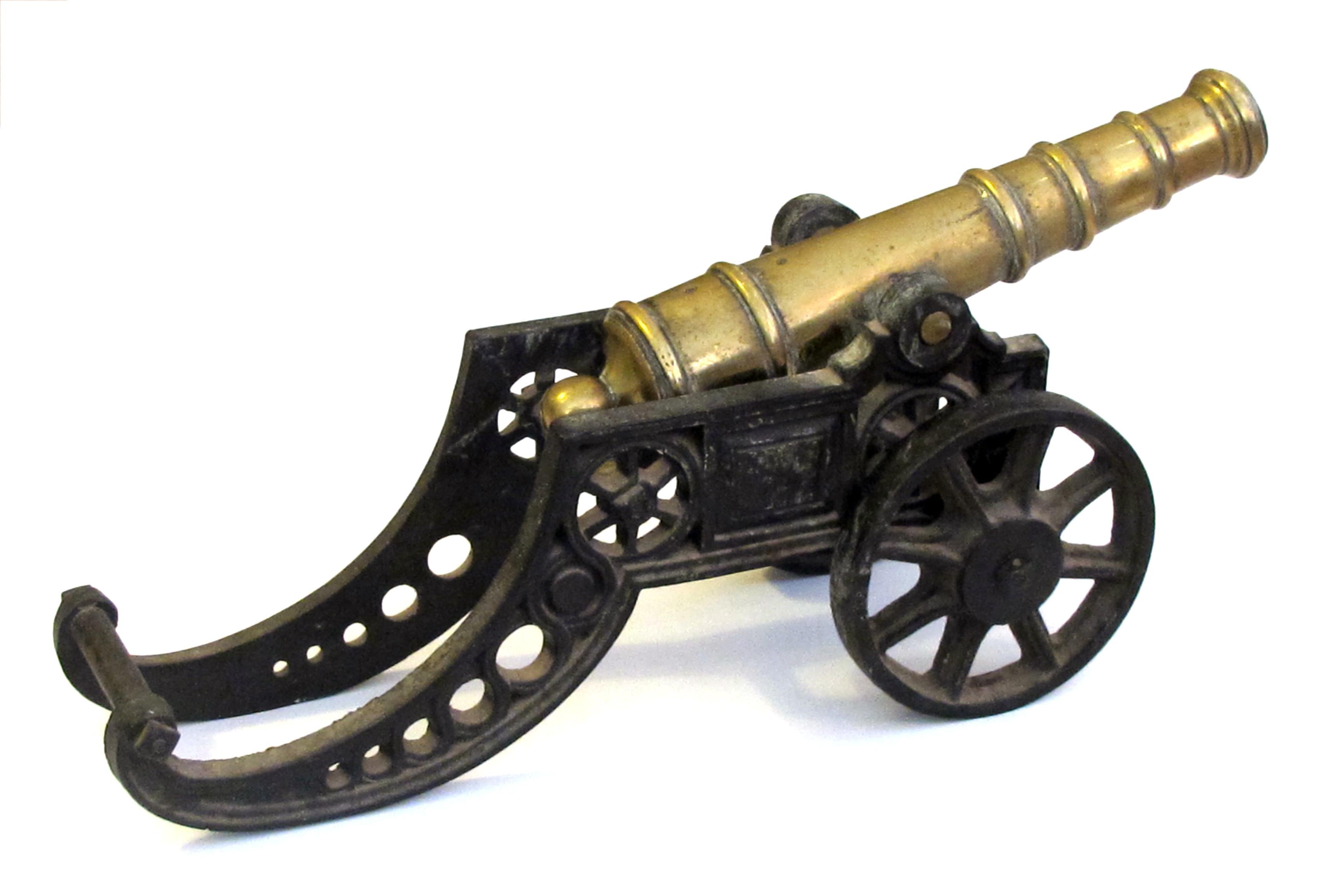 Canon Vintage Miniature Cast Iron & Brass Desk Cannon 