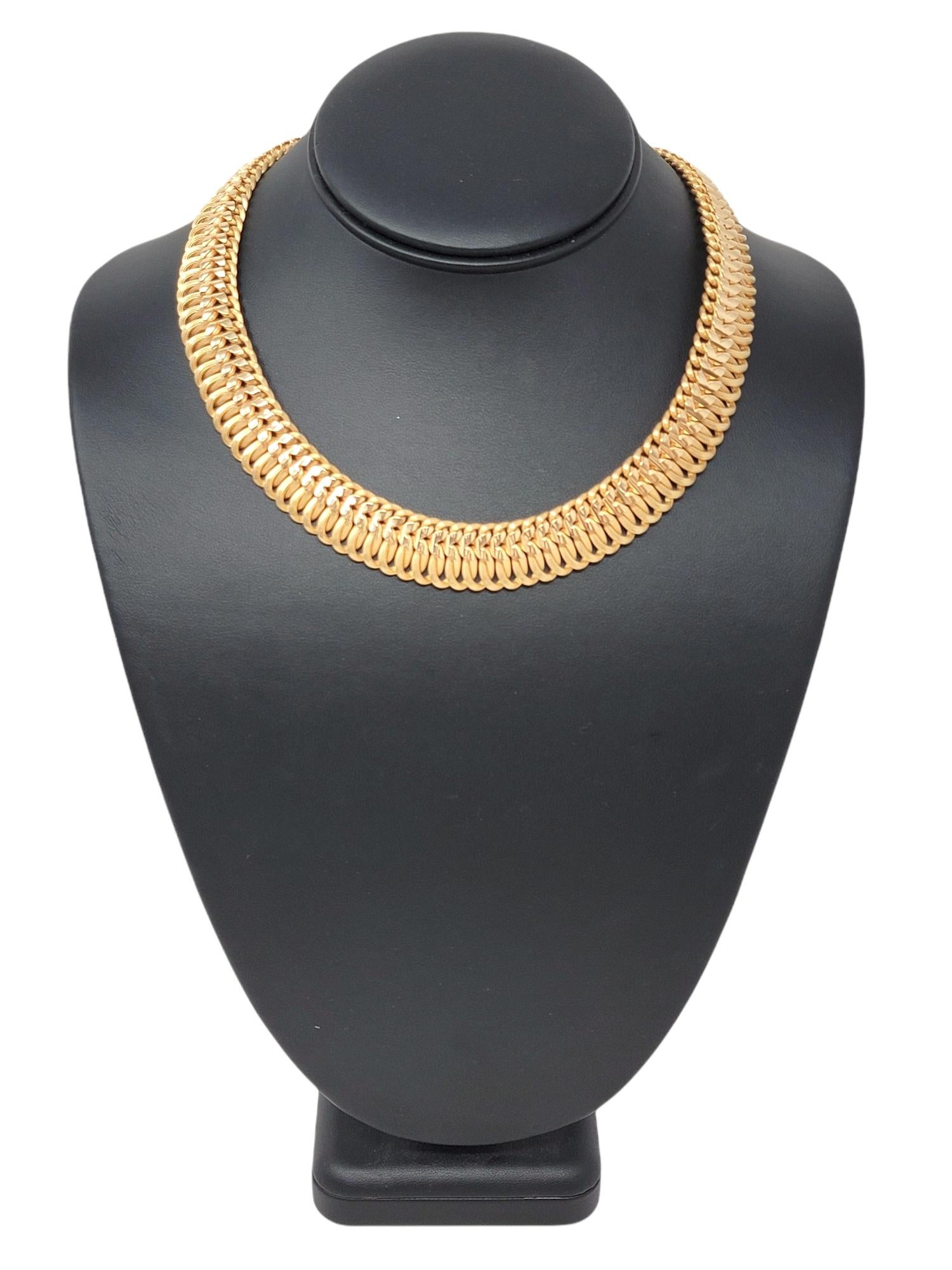 Finely Ridged and Polished 18 Karat Yellow Gold Woven Link Necklace For Sale 4