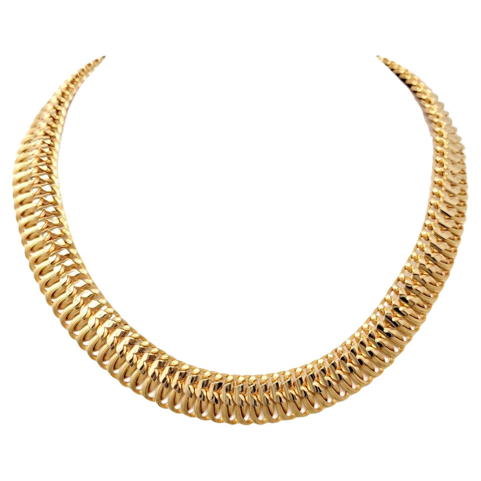 Finely Ridged and Polished 18 Karat Yellow Gold Woven Link Necklace For Sale