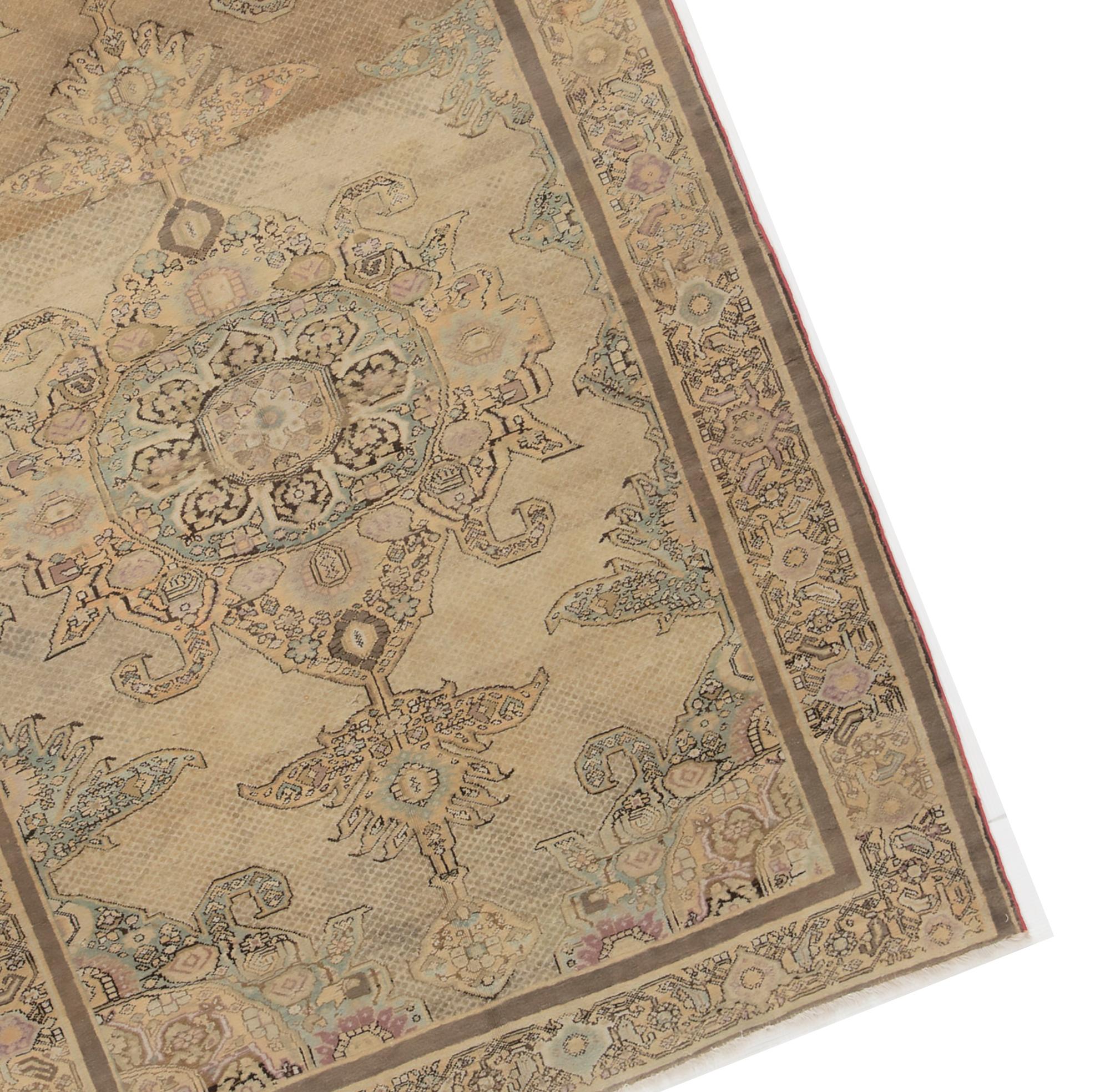 Fein gewebter antiker CIRCA 1900 brauner persischer Malayer-Teppich, 4' x 6'3 (Persisch) im Angebot