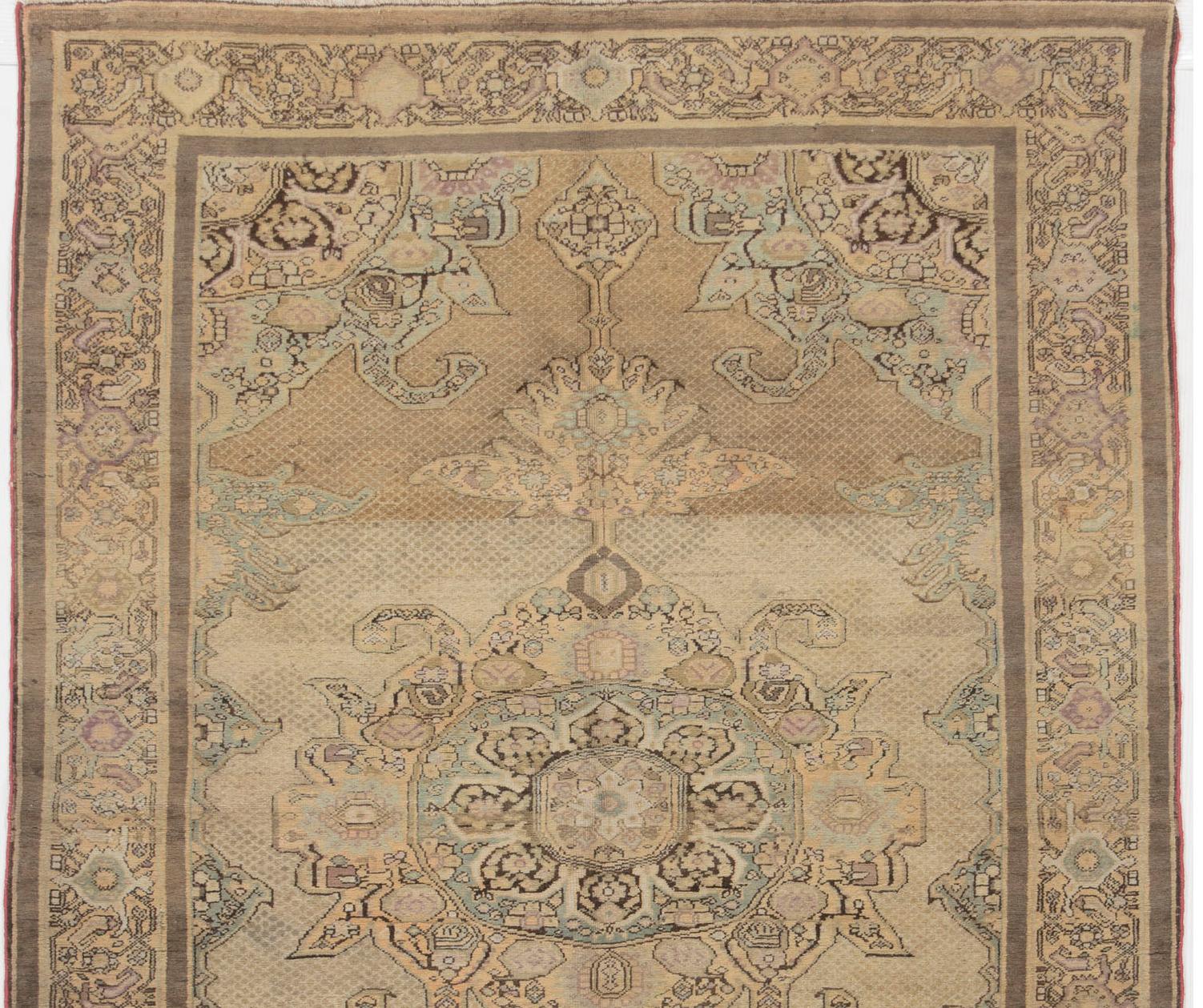 Fein gewebter antiker CIRCA 1900 brauner persischer Malayer-Teppich, 4' x 6'3 im Zustand „Gut“ im Angebot in New York, NY