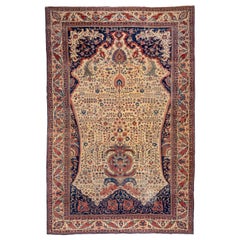 Finely Woven Antique Farahan Sarouk Carpet, Unusual Field, Light Yellow Field