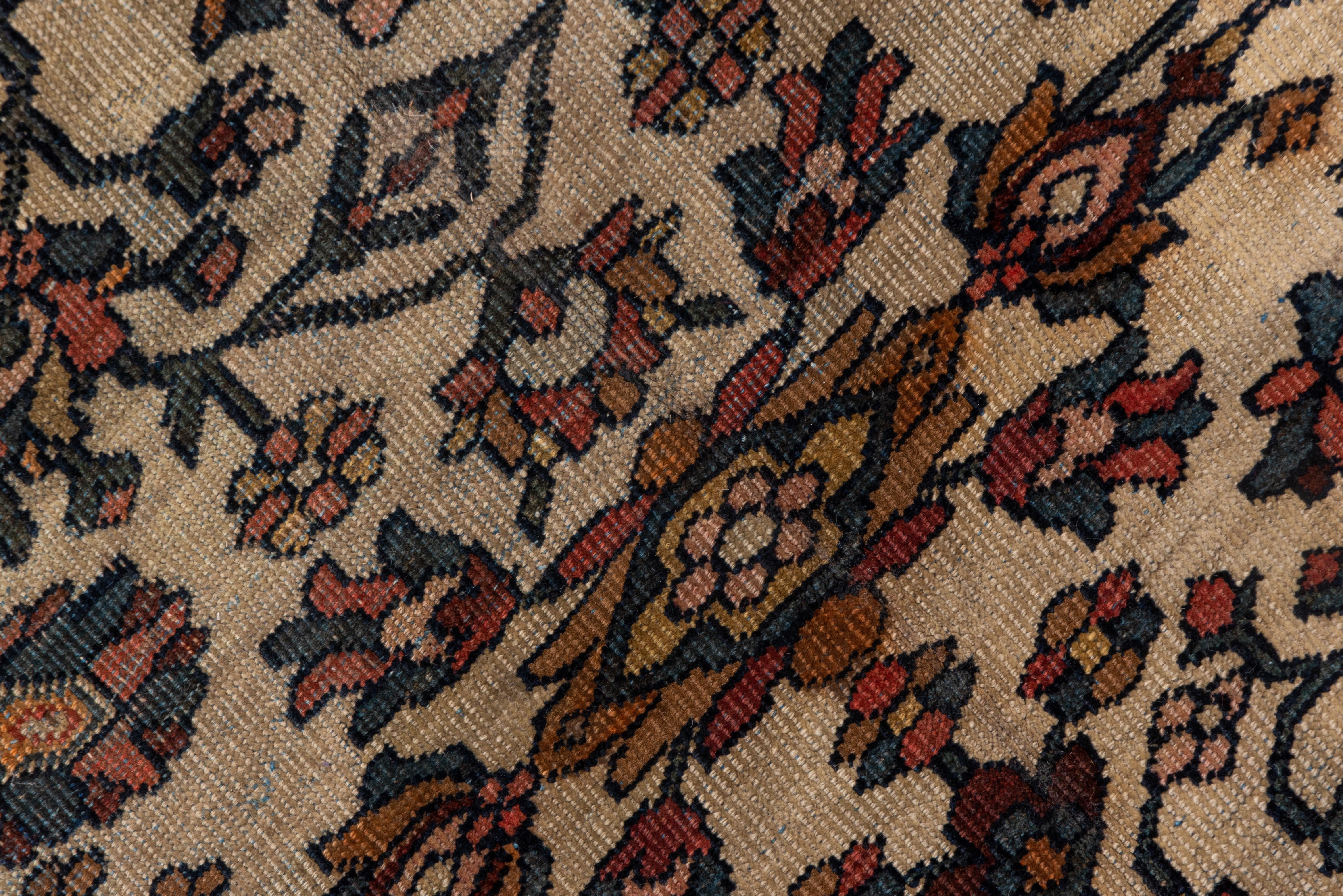 Fein gewebter antiker persischer Farahan Sarouk-Teppich, elfenbeinfarben, dunkle Bordüren (Handgeknüpft) im Angebot