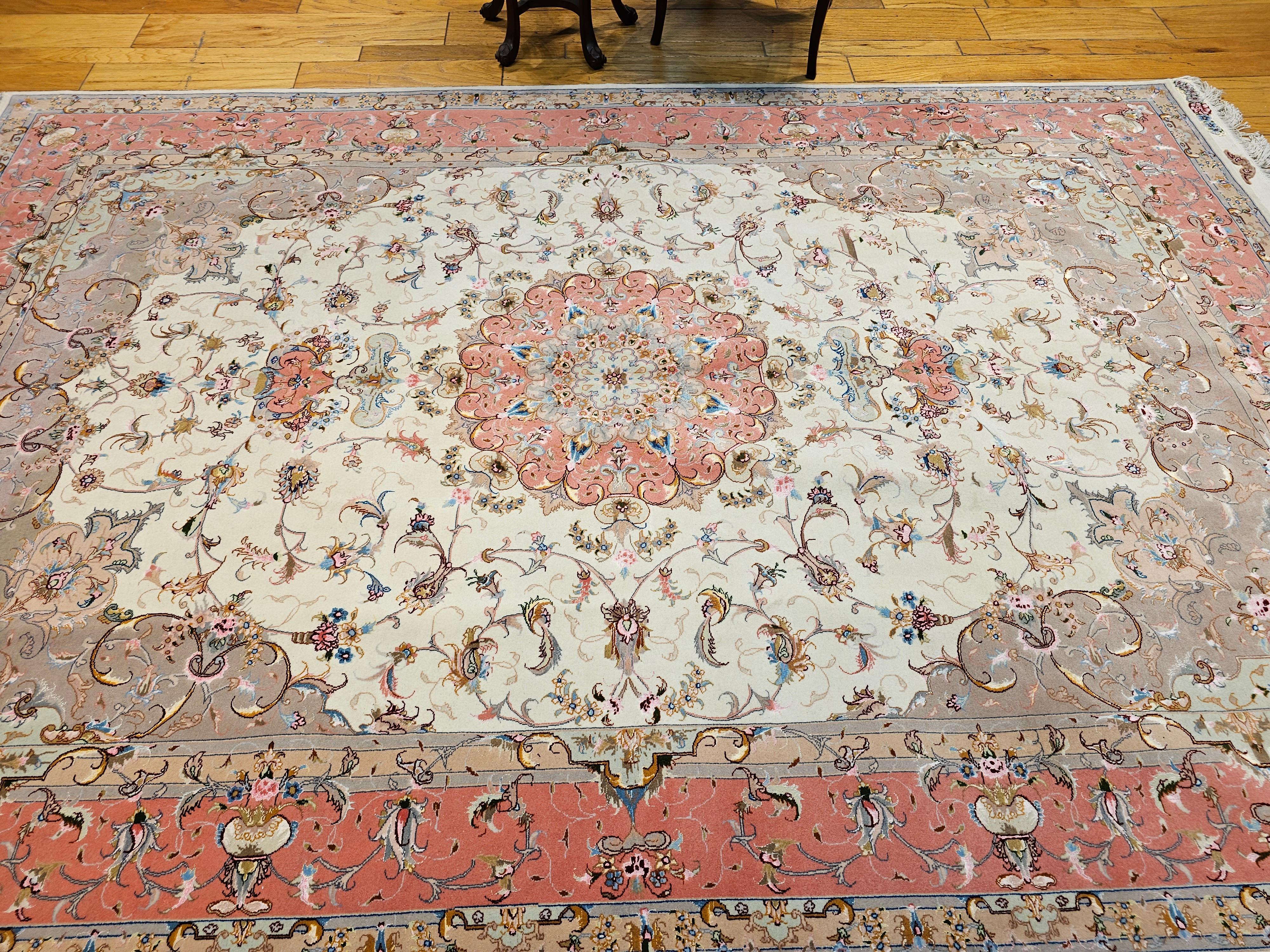 Finely Woven Persian Tabriz Room Size Rug in Floral Pattern in Ivory, Salmon For Sale 11
