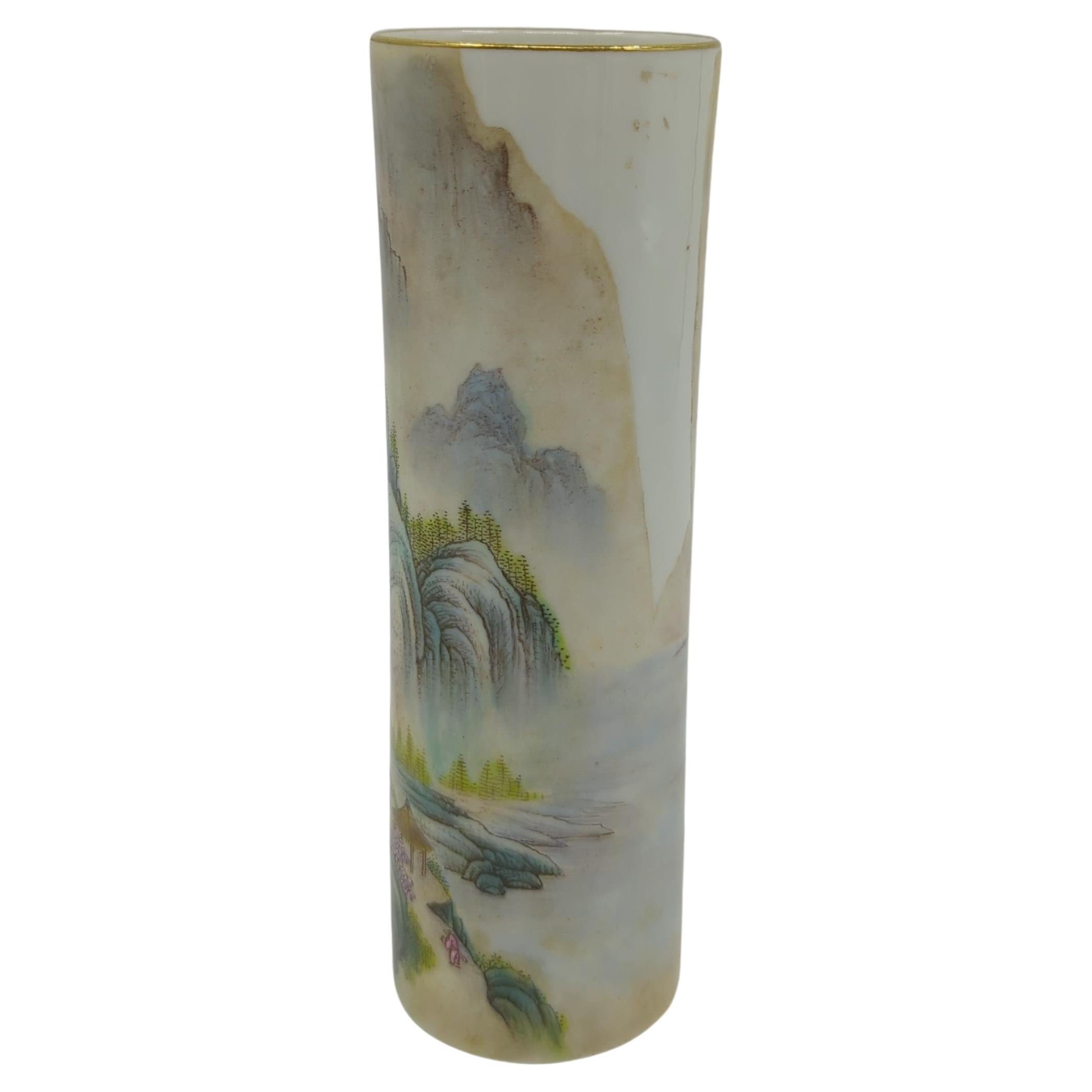 Finest Chinese Famille Rose Fencai Shanshui Cylinder Vase Gilt Rim Early 20th C In Good Condition For Sale In Richmond, CA