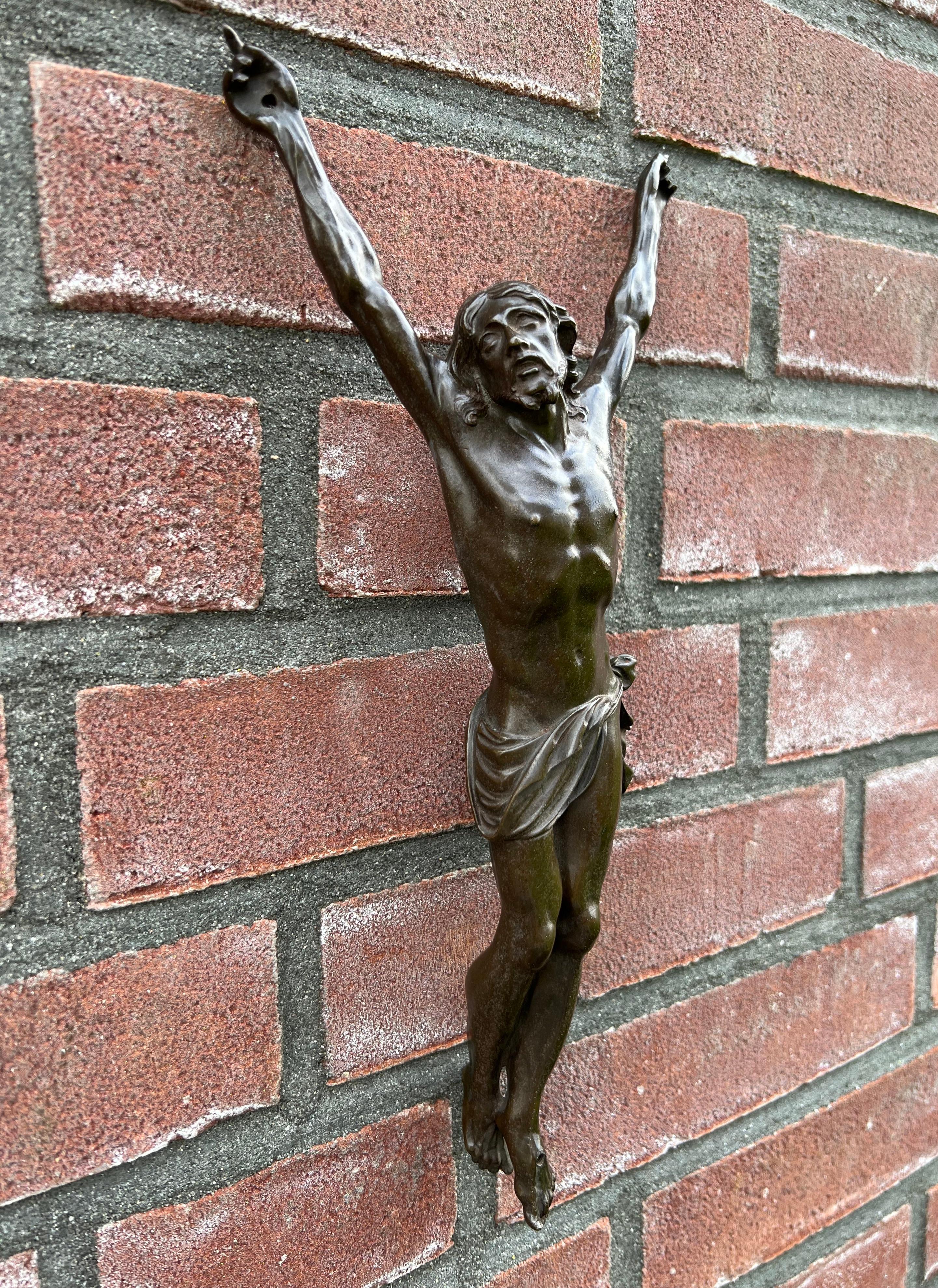 Finest Detailed and Patina Antique Bronze Corpus of Christ for Wall Mounting For Sale 1