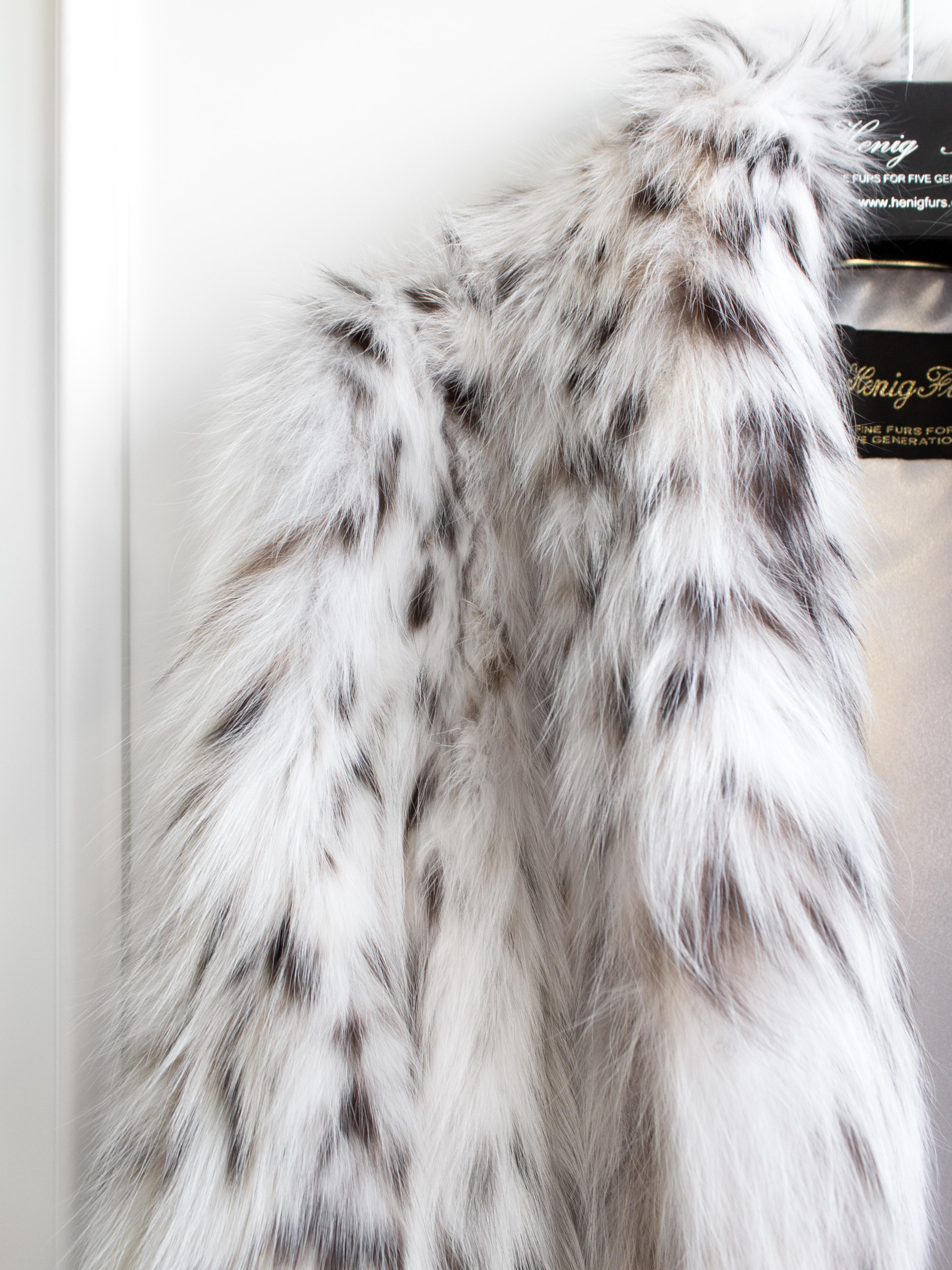 Finest North American White Lynx Belly Full Length Hood Fur Coat For Sale 3