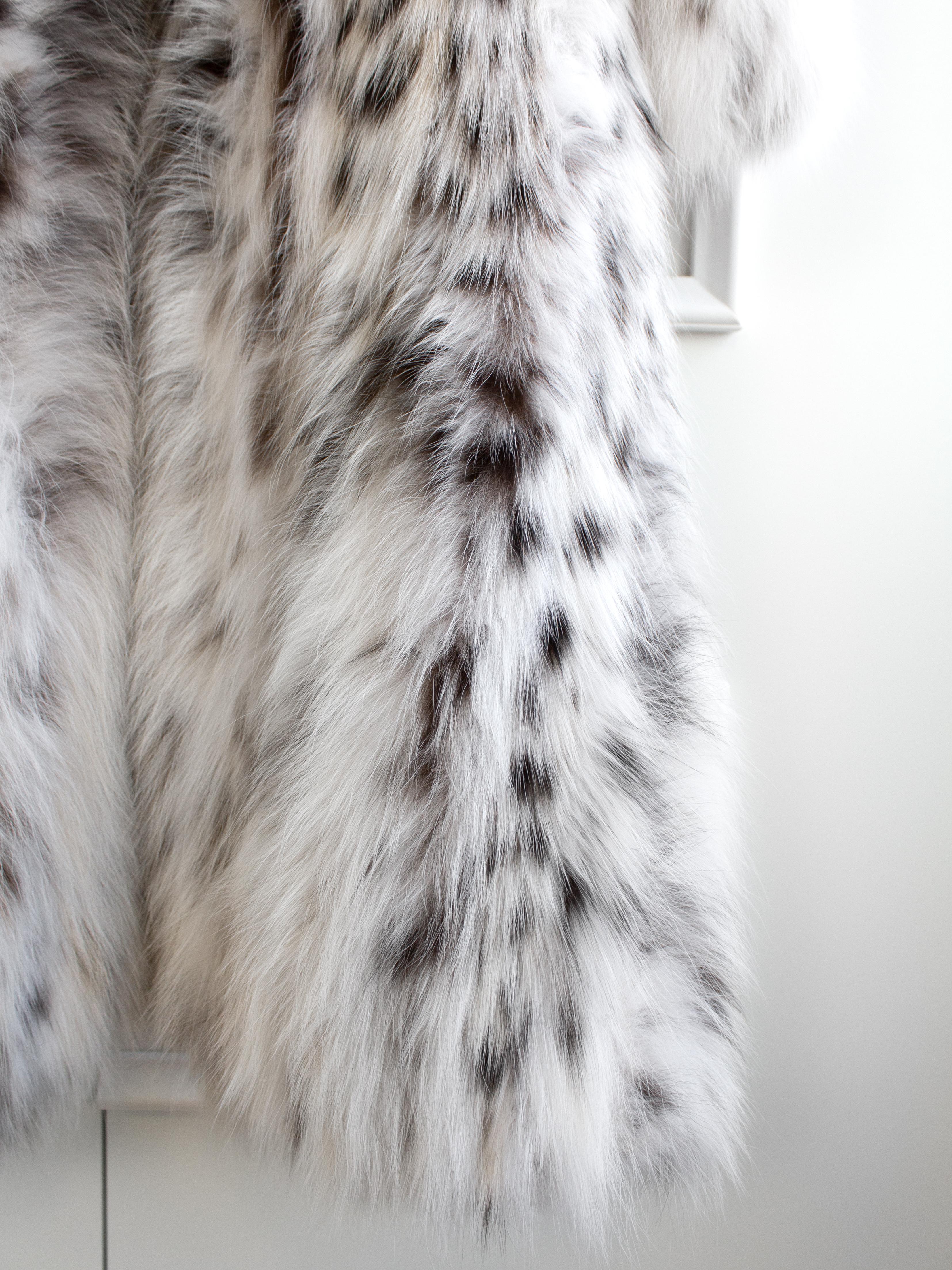 Finest North American White Lynx Belly Full Length Hood Fur Coat For Sale 4