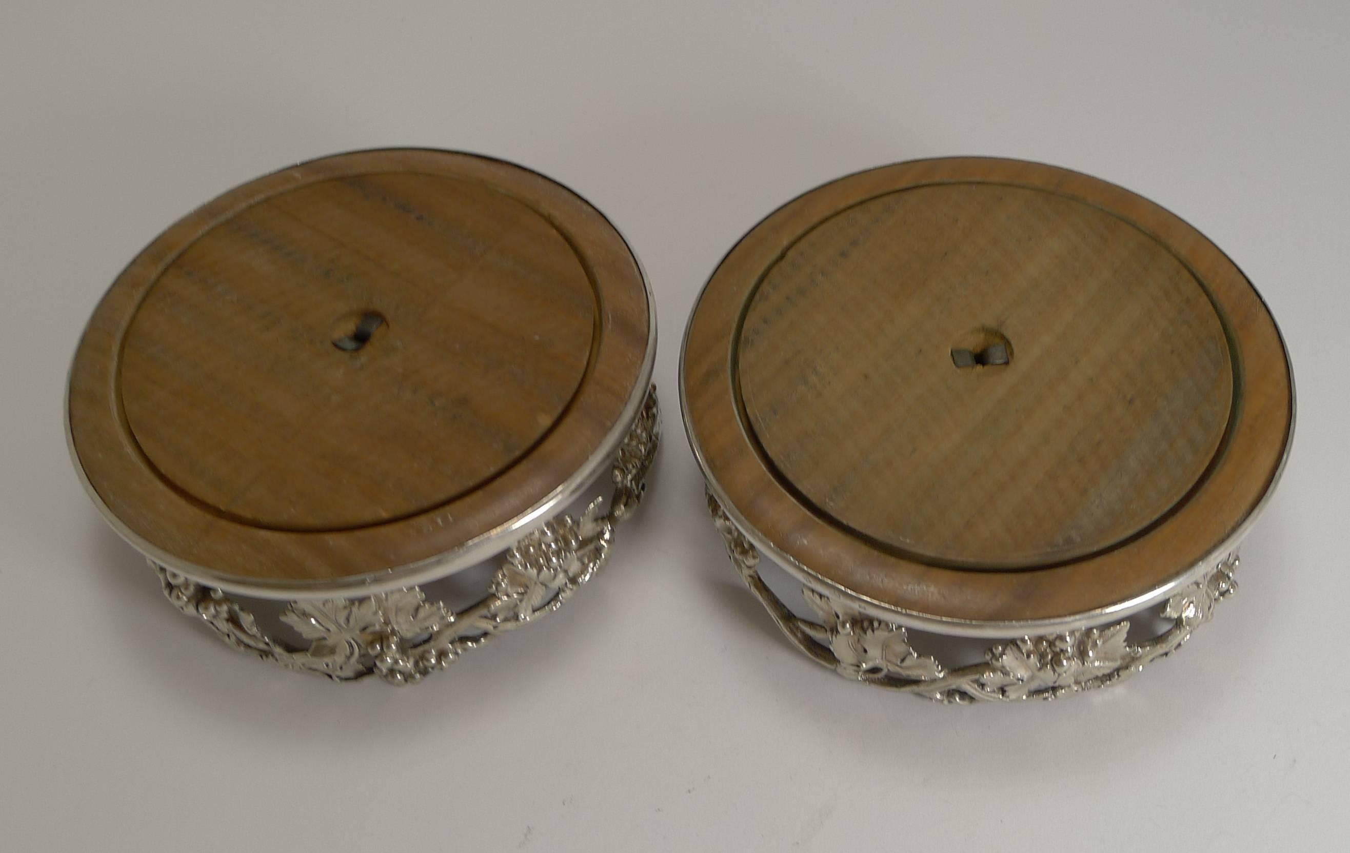 Early Victorian Finest Pair of Antique English Silver Plate Wine Coasters by Elkington, 1854