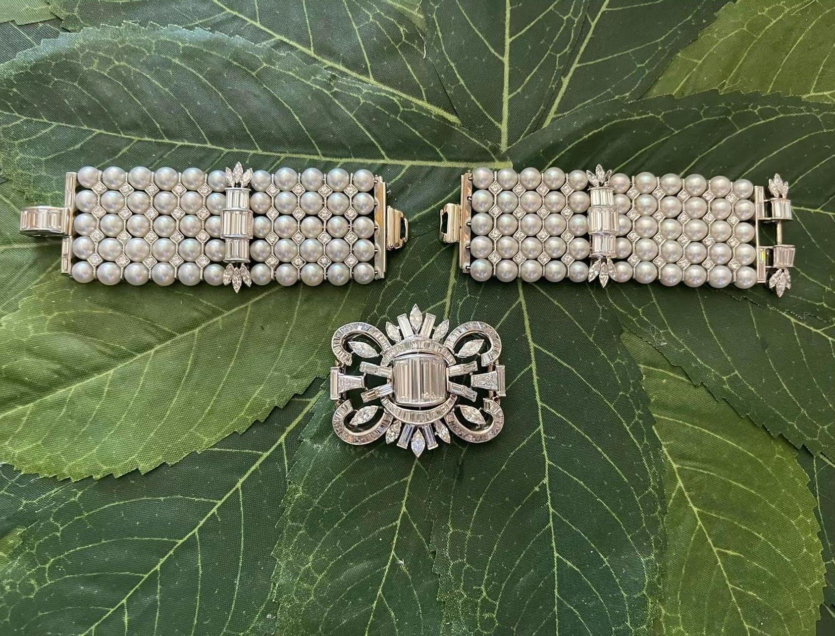 Women's or Men's Finest Pearl Diamond Platinum Bracelet Converts to Brooch