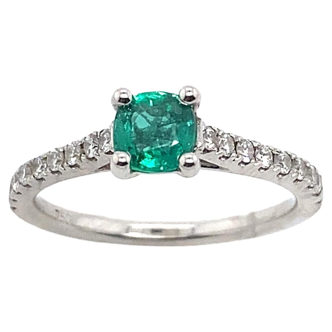 Finest Quality 0.75ct Emerald and 0.30ct Diamond Ring in 18ct White Gold For Sale