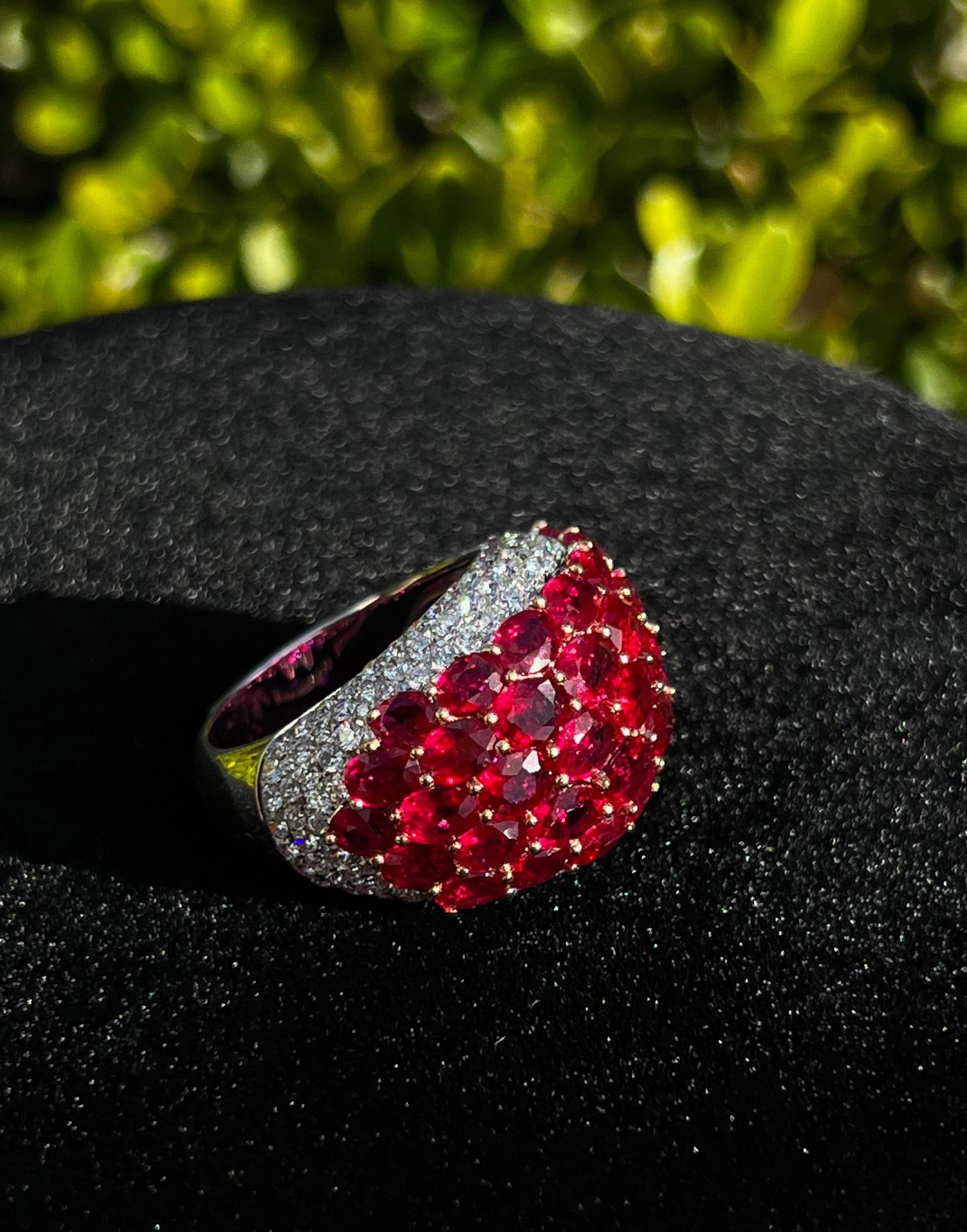  Finest Quality 12.75 Carat Burmese Ruby and Diamond 18 Karat Gold Cocktail Ring In Excellent Condition In Tustin, CA