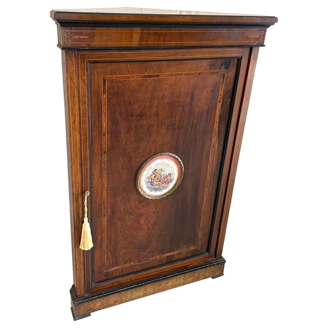 Meuble d'angle en noyer marqueté de la plus haute qualité du 19e siècle de l'époque victorienne antique