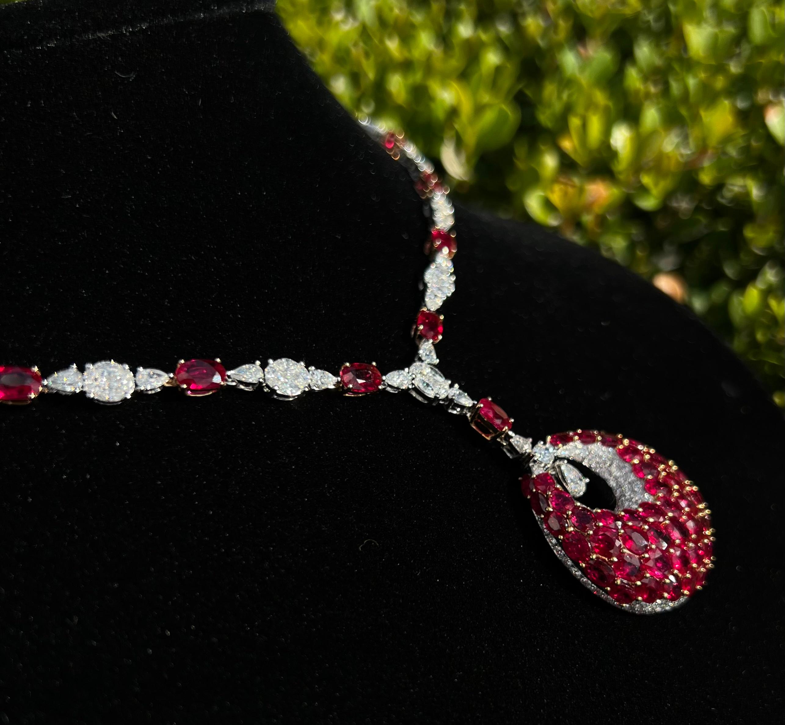 Artisan  Finest Quality 30 Carat Burmese Ruby and D Color Diamond 18 Karat Gold Necklace