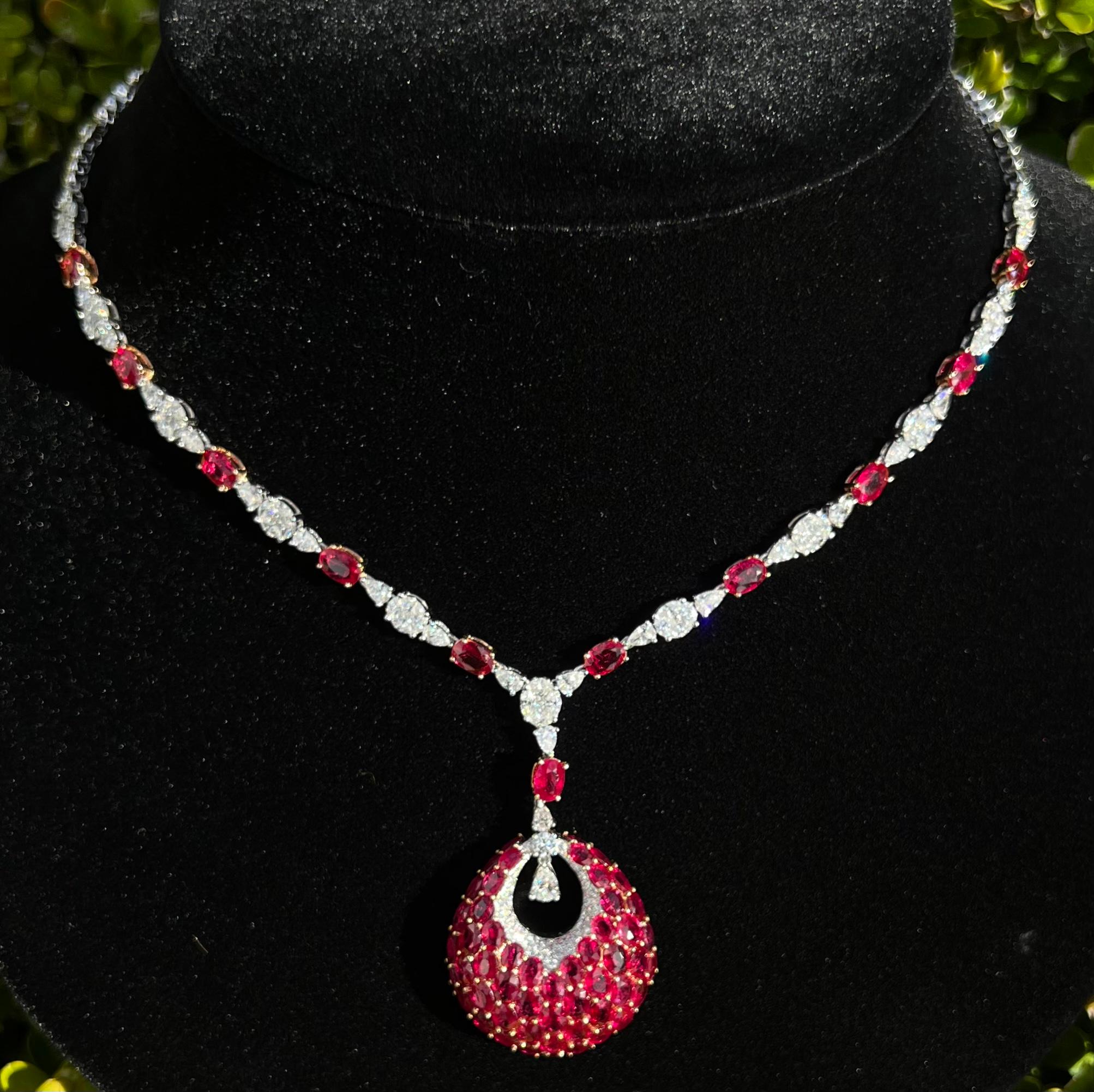 Oval Cut  Finest Quality 30 Carat Burmese Ruby and D Color Diamond 18 Karat Gold Necklace